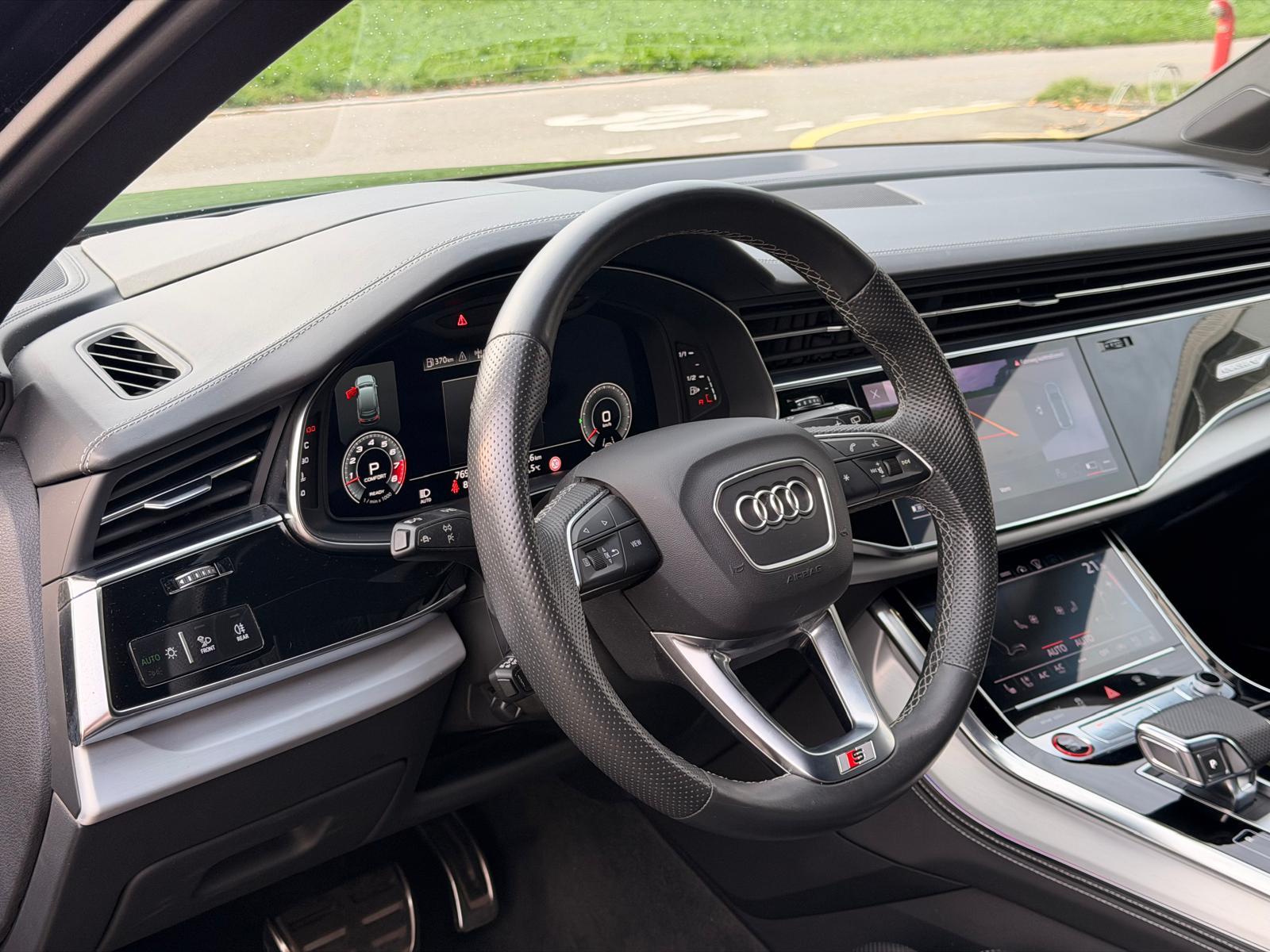 AUDI SQ7 TFSI quattro tiptronic *Keramikbremse*-image-11