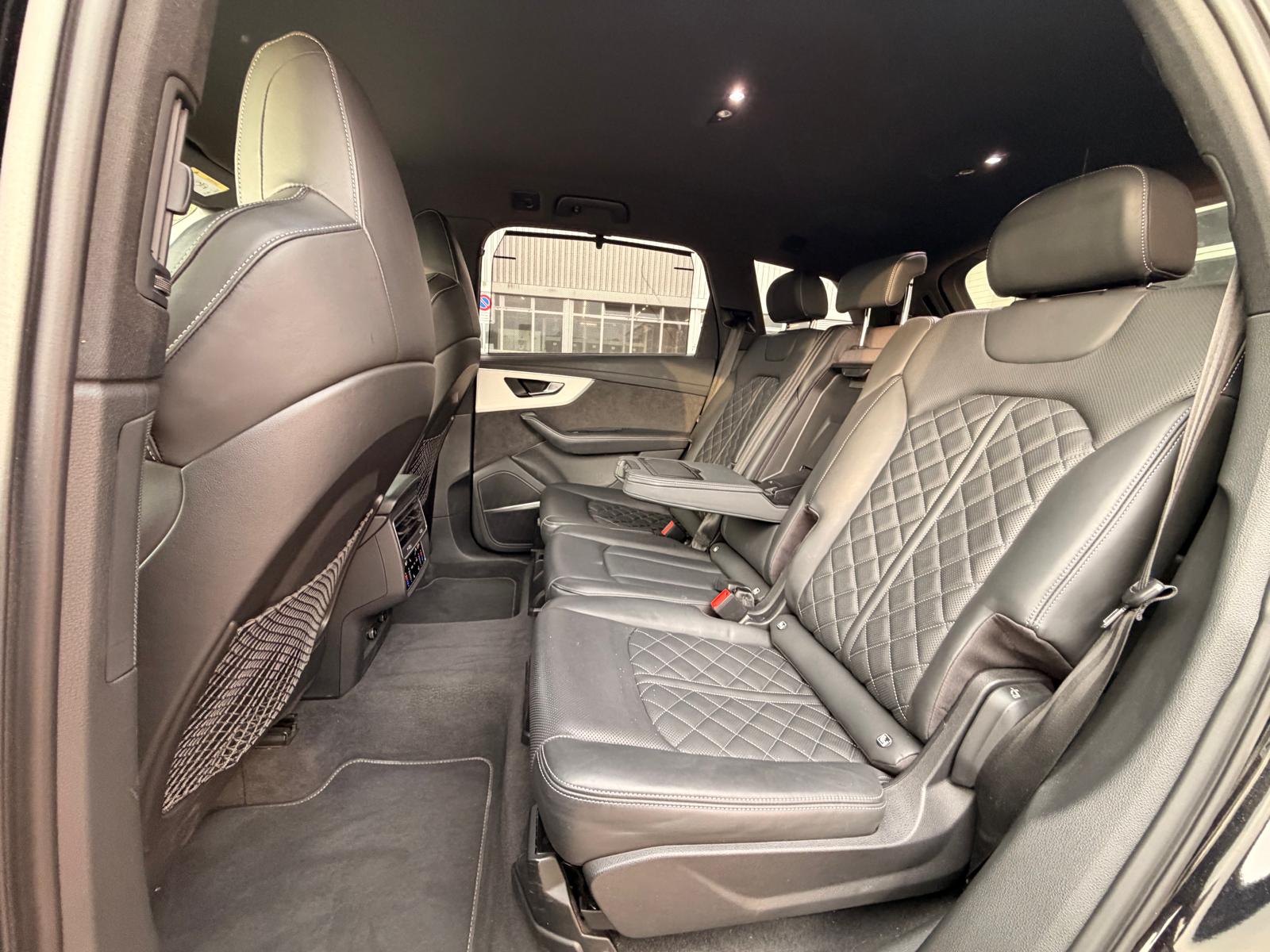 AUDI SQ7 TFSI quattro tiptronic *Keramikbremse*-image-18