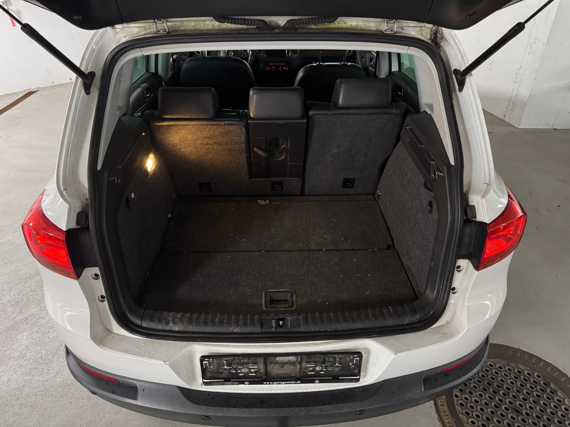 VW Tiguan 2.0 TDI BlueMotion Sport&Style 4Motion DSG-image-7