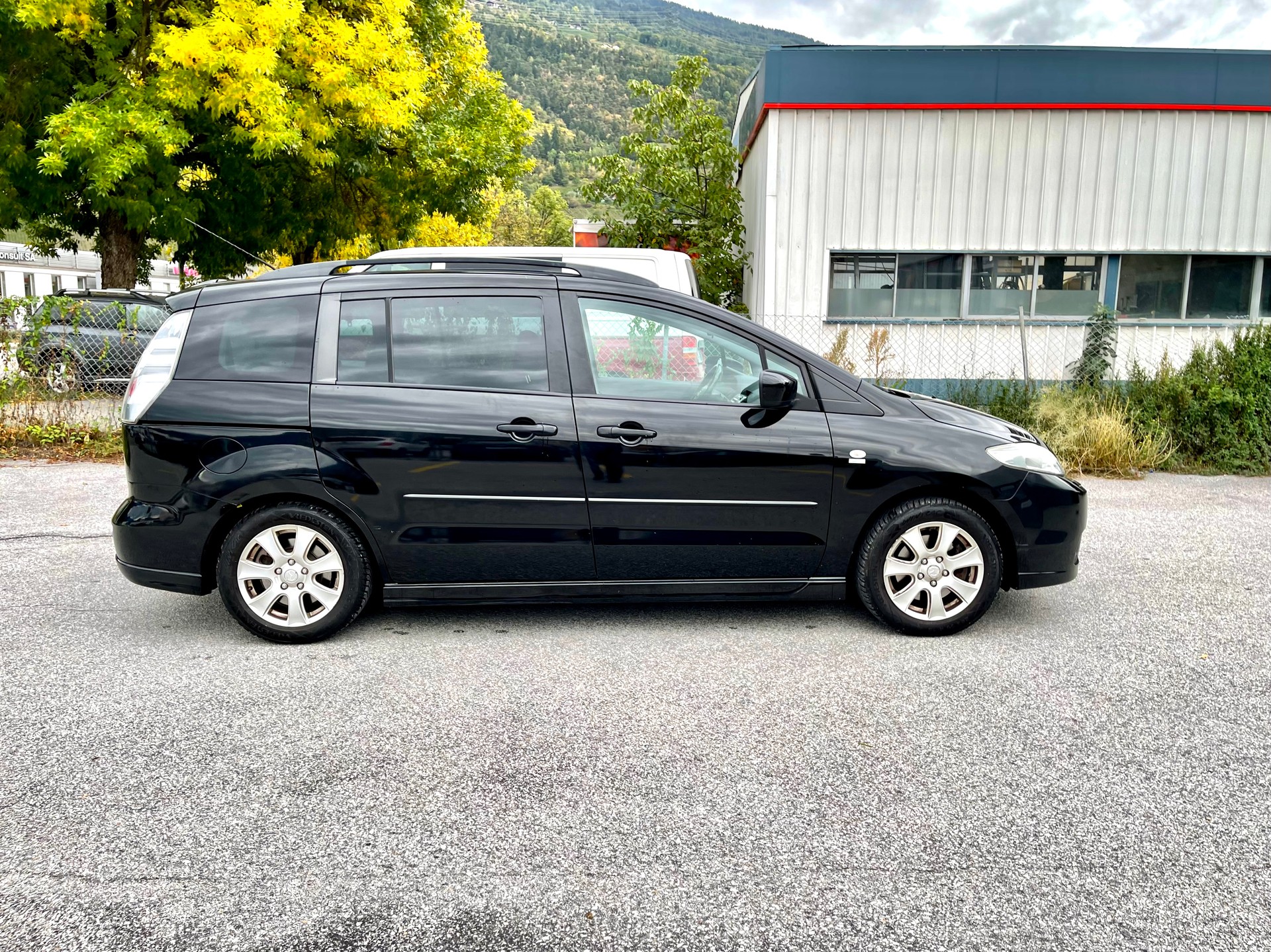 MAZDA 5 2.0 16V Sport-image-13