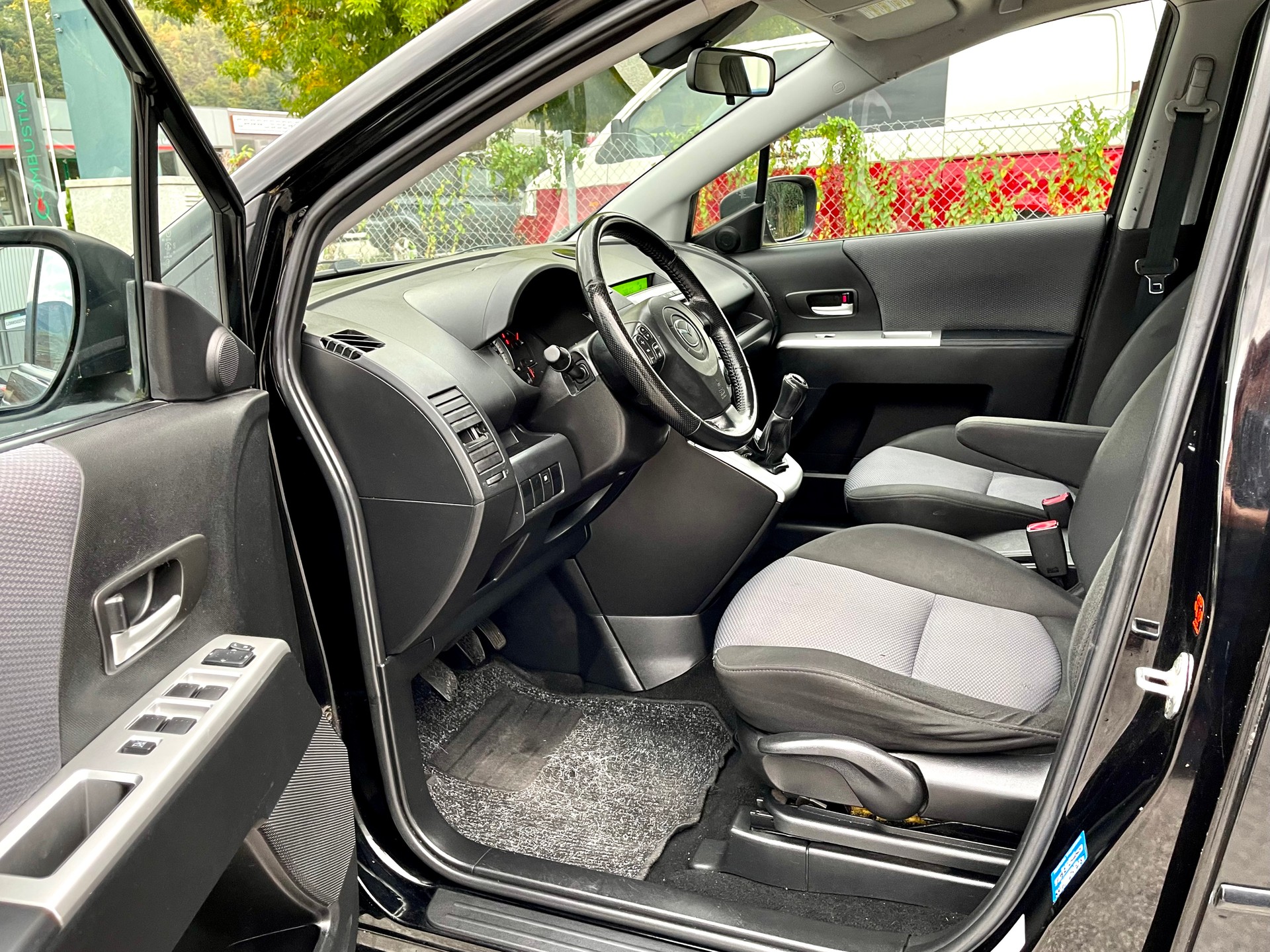 MAZDA 5 2.0 16V Sport-image-18