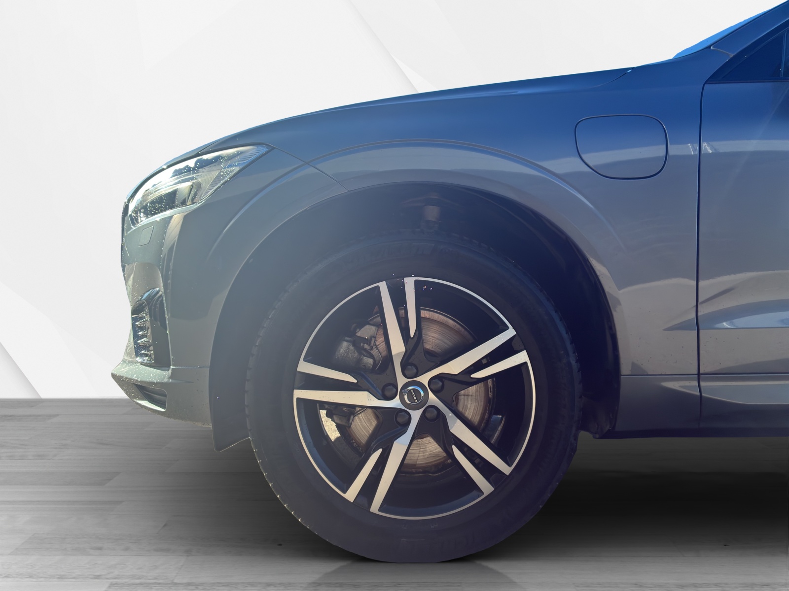 VOLVO XC60 2.0 T6 TE R-Design eAWD-image-8