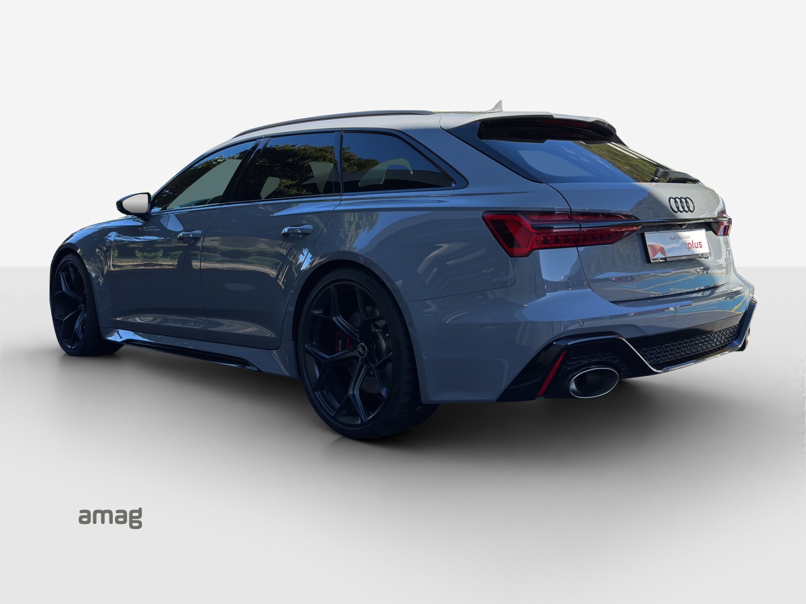 AUDI RS6 Avant 4.0 TFSI V8 Performance quattro-image-2