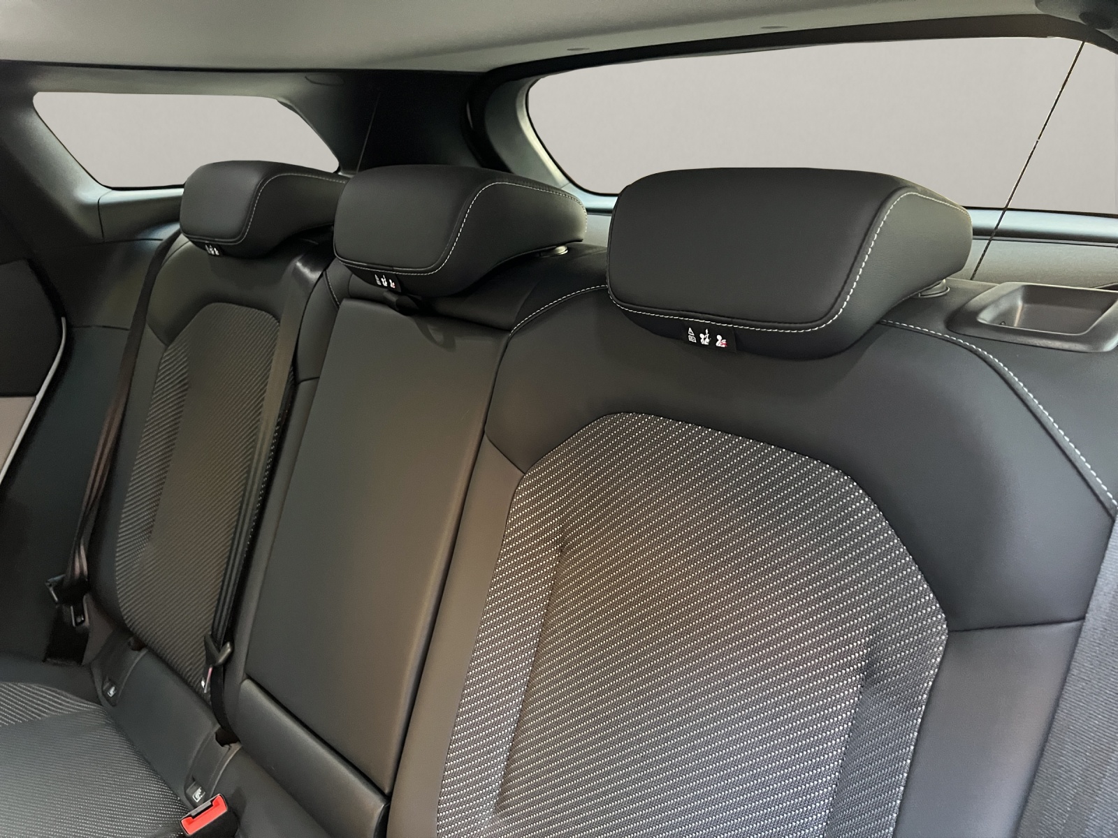 FORD Explorer Extended Range-image-13