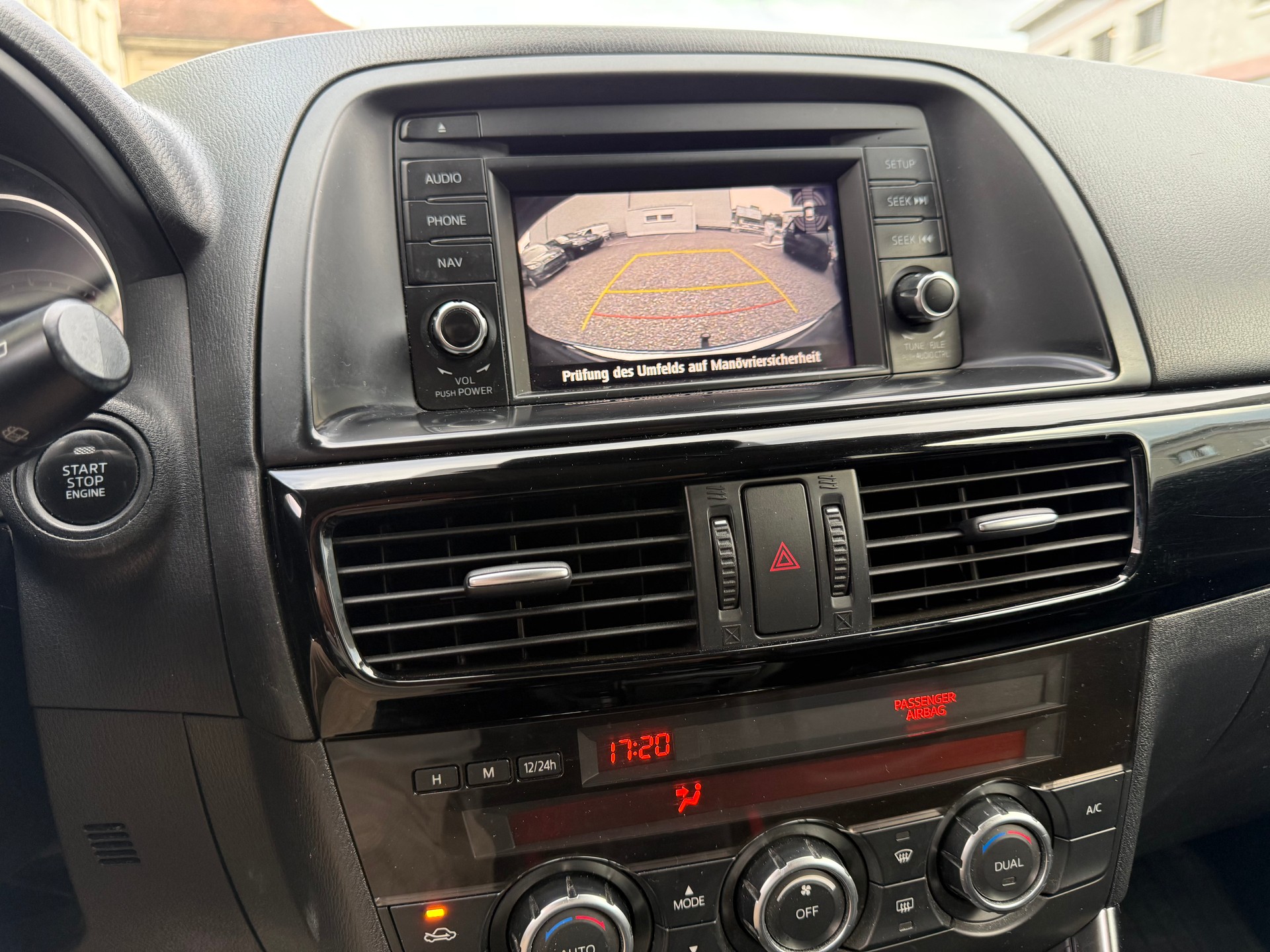 MAZDA CX-5 2.0 Revolution AWD Automatic-image-13