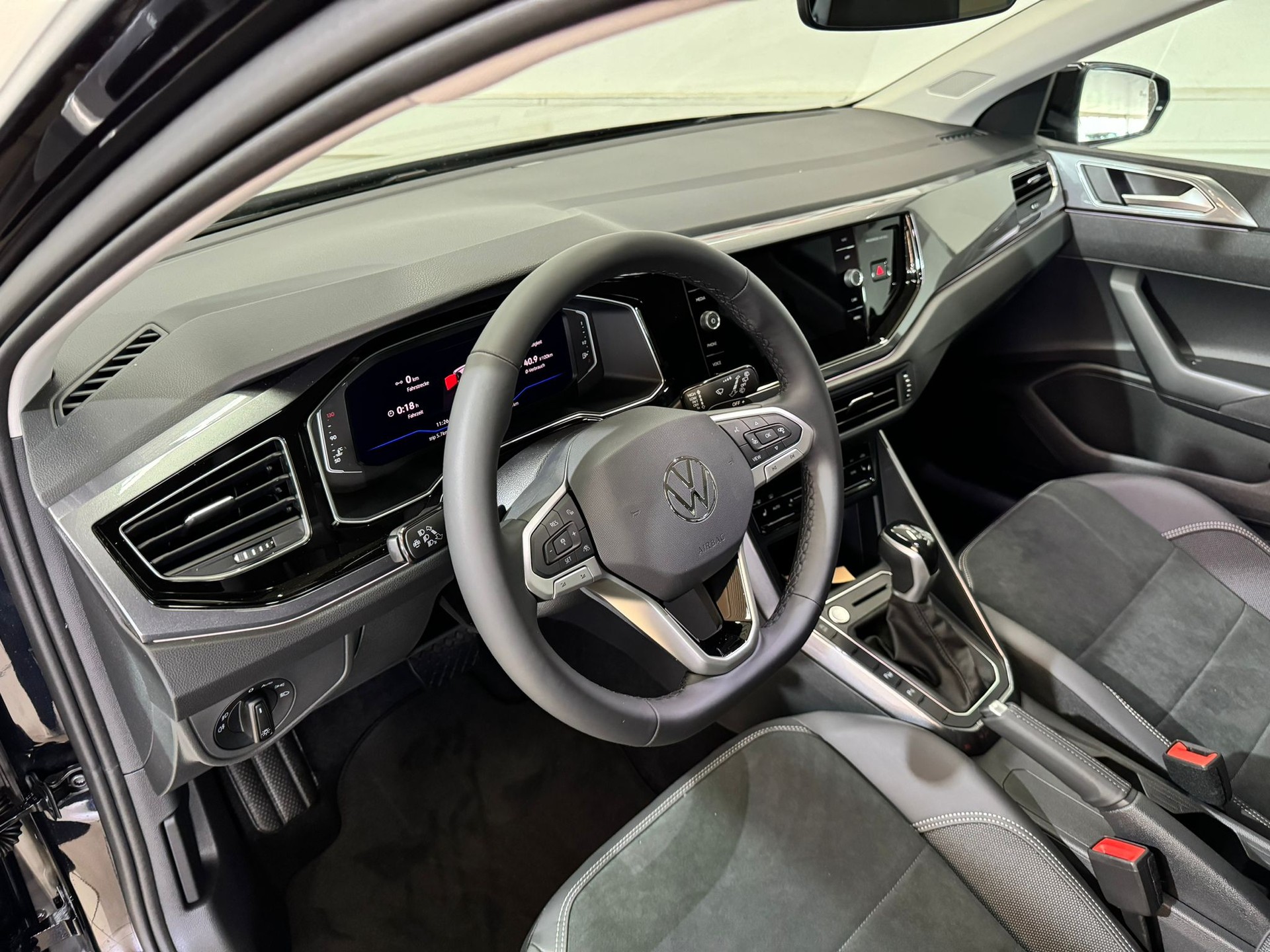 VW Polo 1.0 TSI Style DSG-image-7