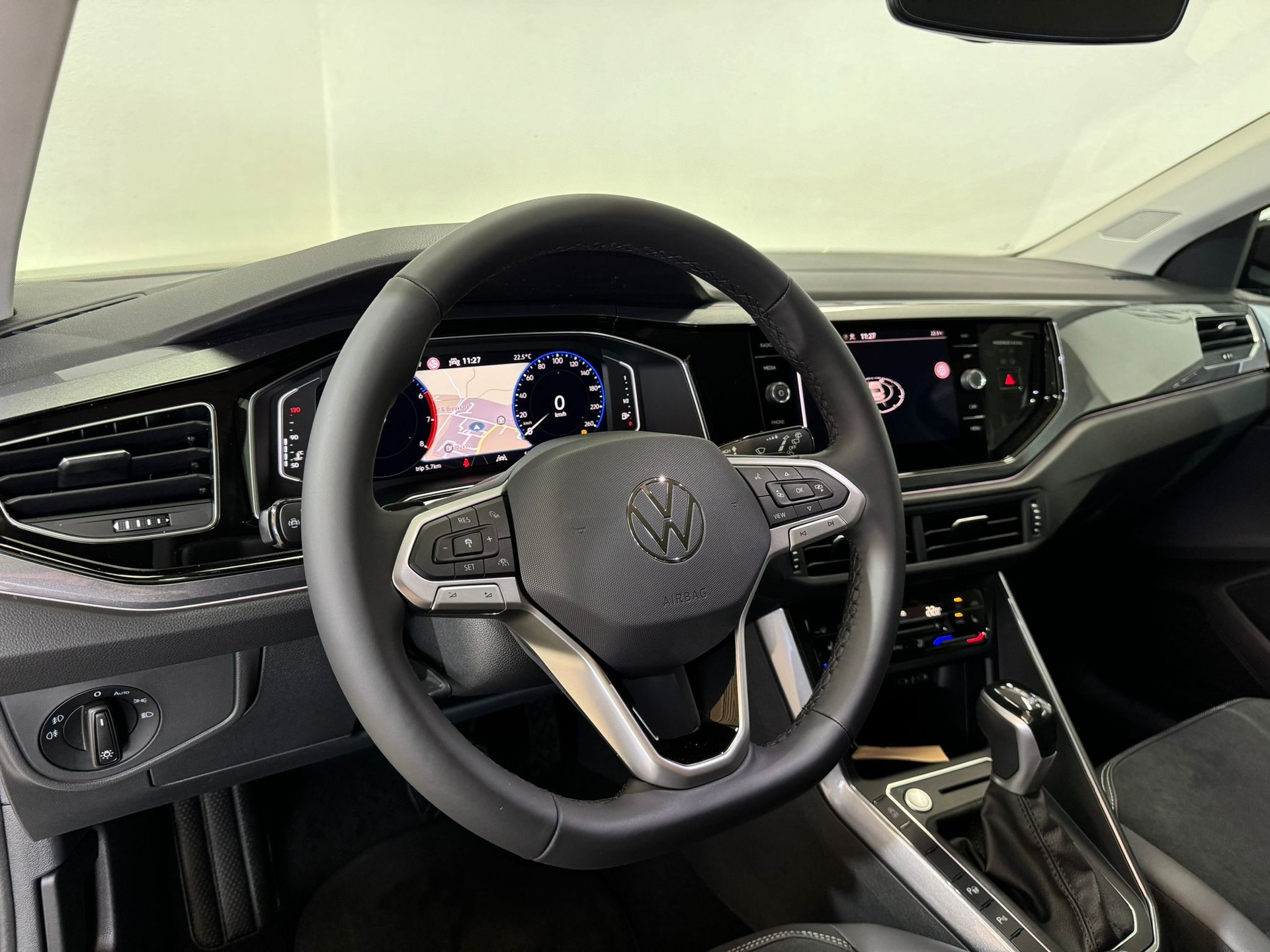 VW Polo 1.0 TSI Style DSG-image-4