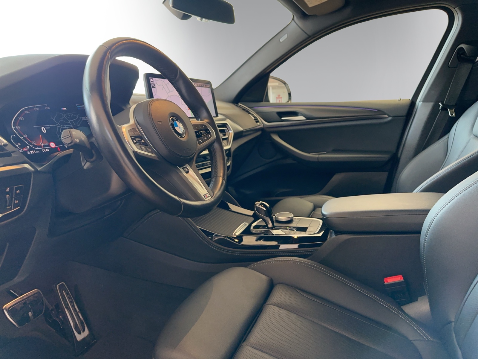 BMW X4 xDrive 48V 20d M Sport Steptronic-image-8