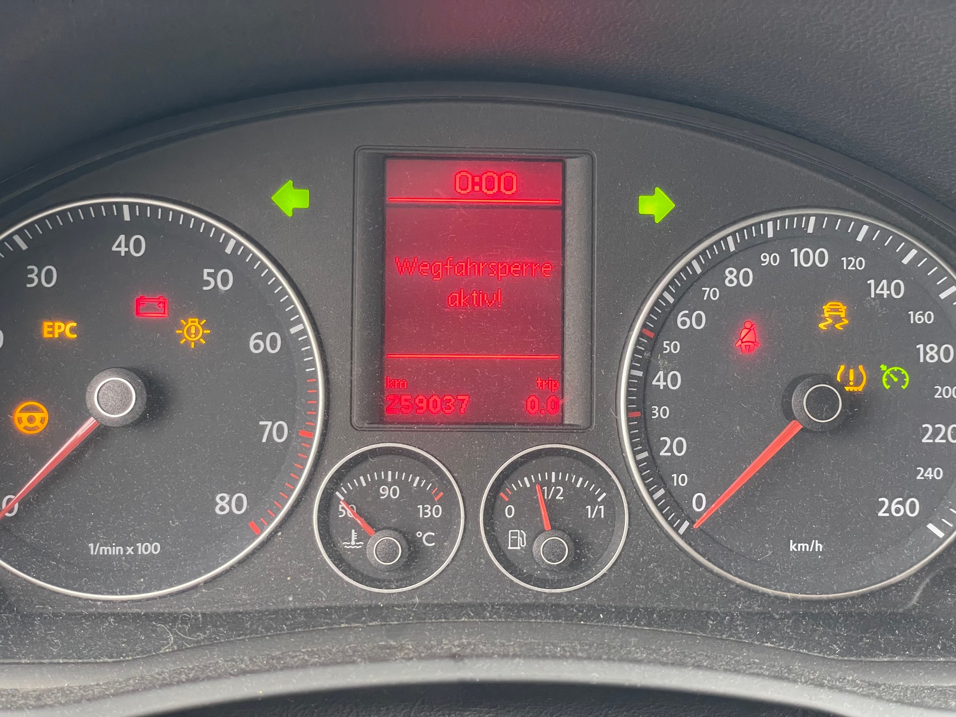 VW Eos 2.0 FSI-image-10