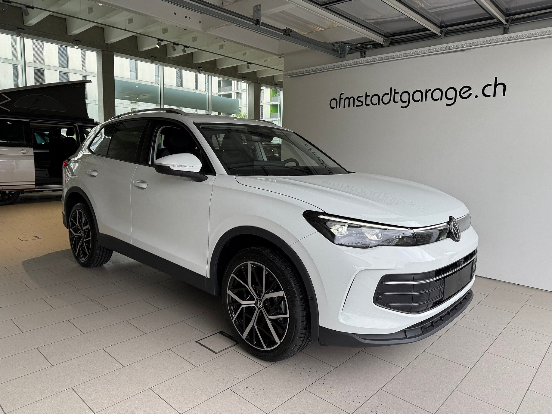 VW Tiguan 2.0 TSI DSG Life 4Motion