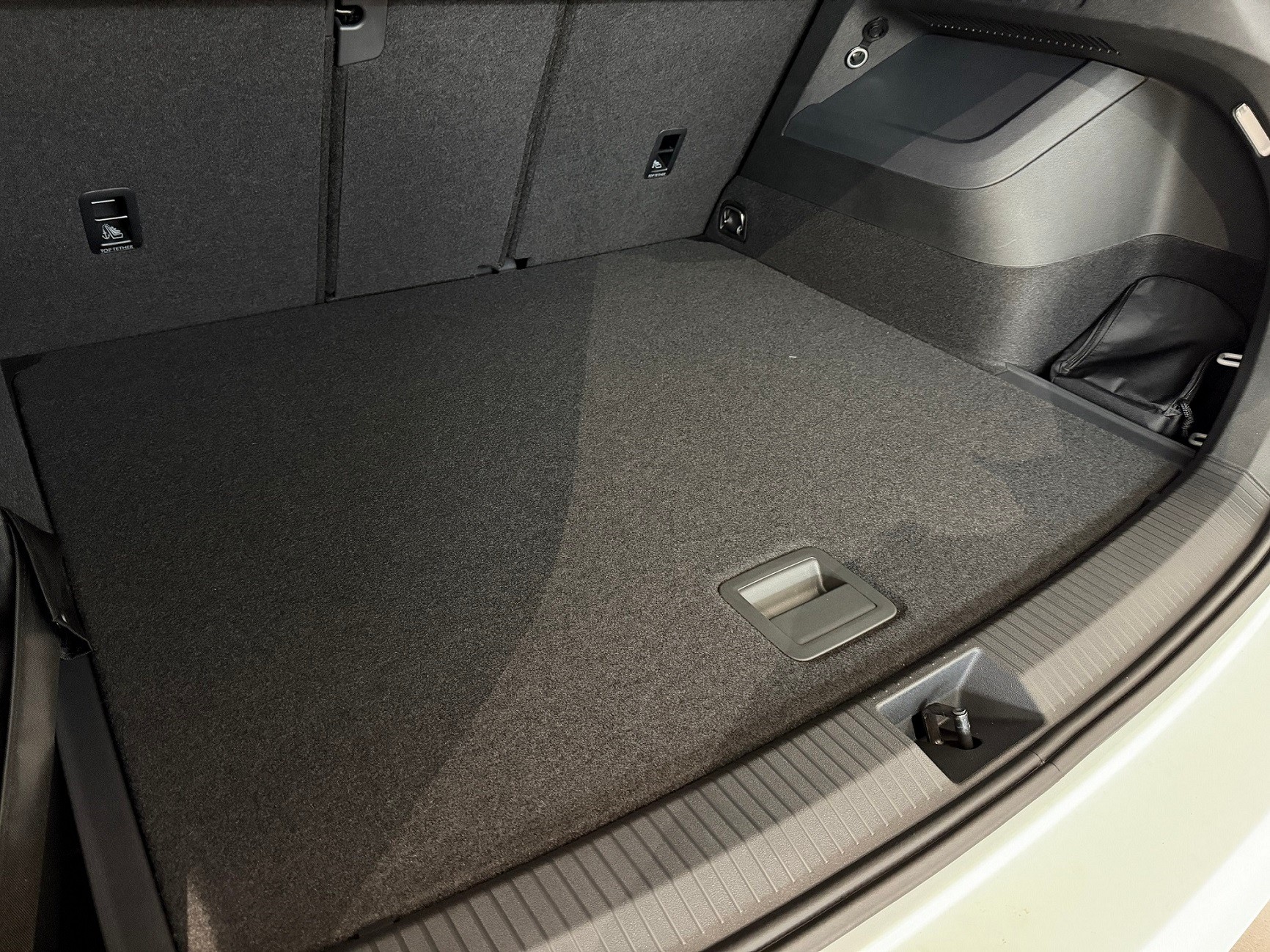 VW Tiguan 2.0 TSI DSG Life 4Motion-image-5