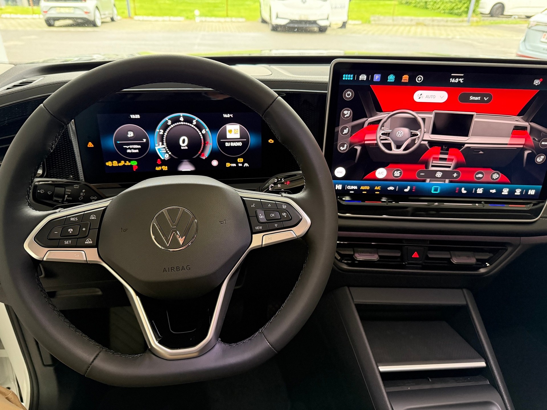 VW Tiguan 2.0 TSI DSG Life 4Motion-image-10