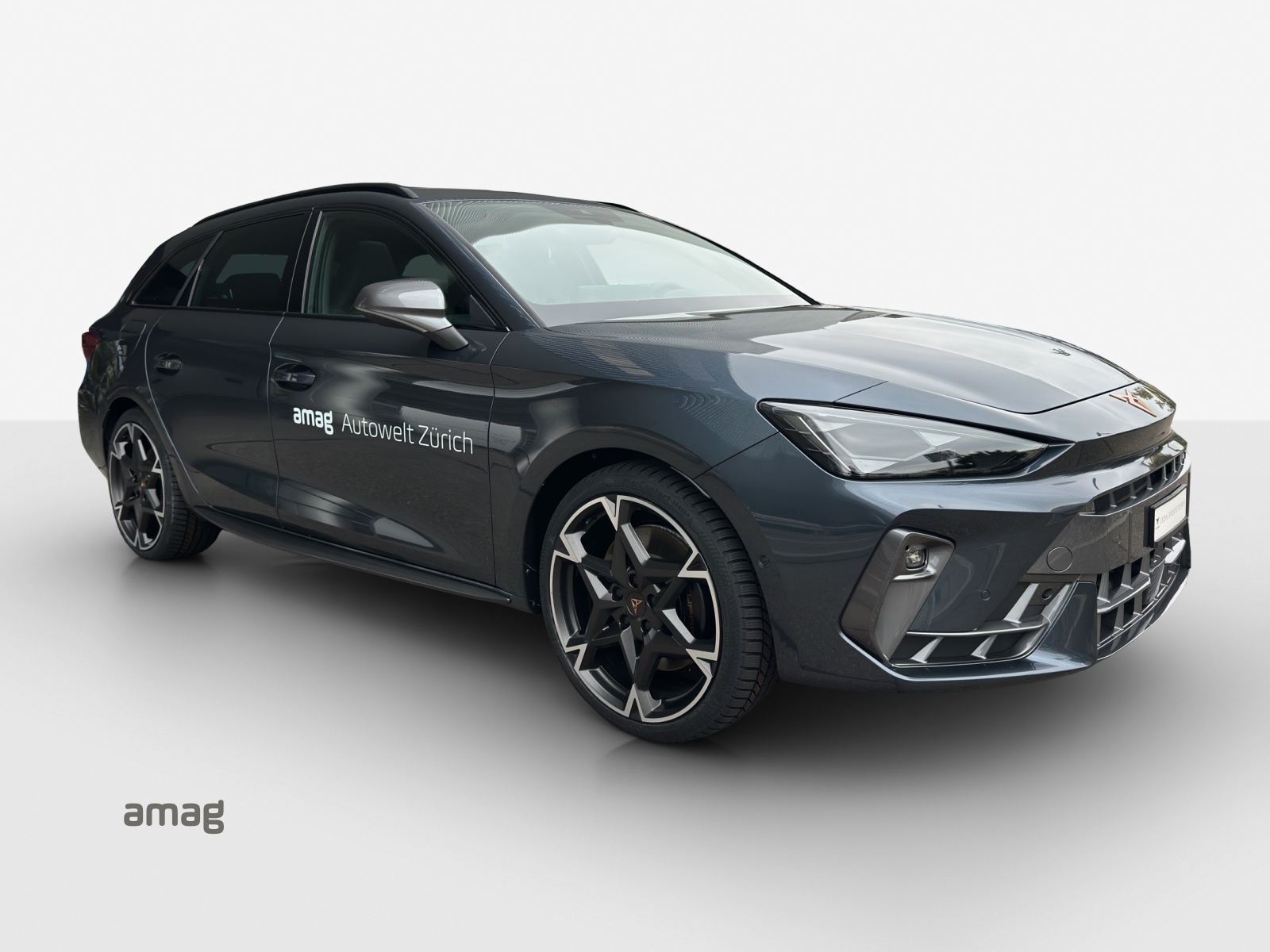 CUPRA LEON ST 1.5 e-HYBRID pHEV Extreme DSG-image-5