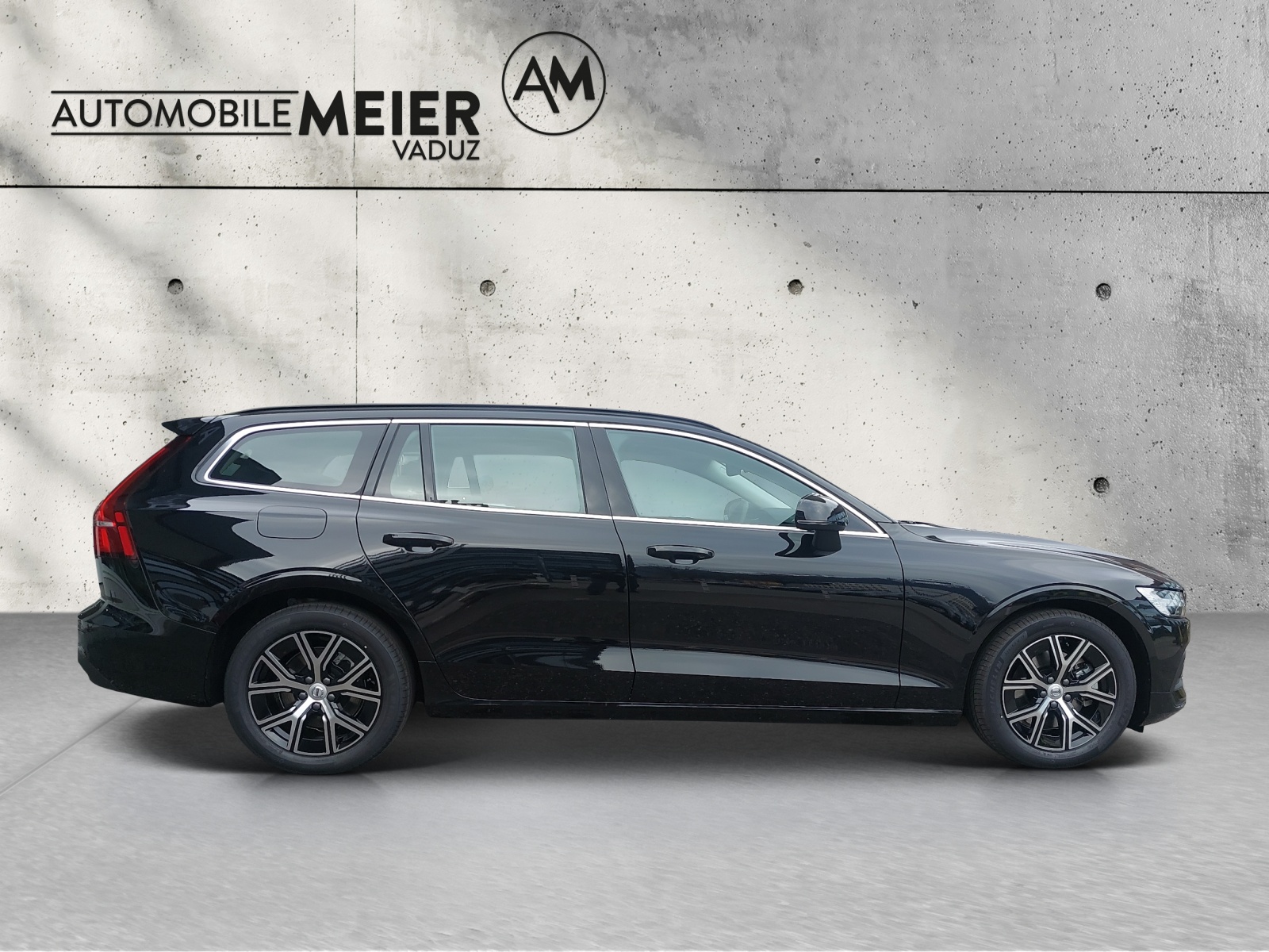 VOLVO V60 2.0 B3 Core-image-14