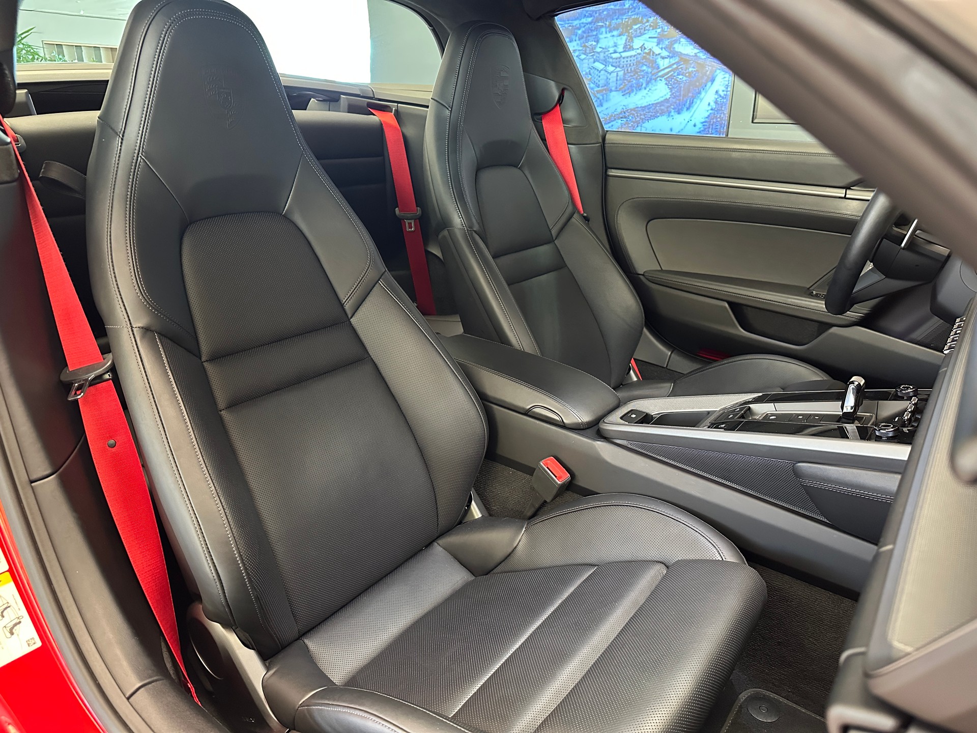 PORSCHE 911 Targa 4 PDK-image-9