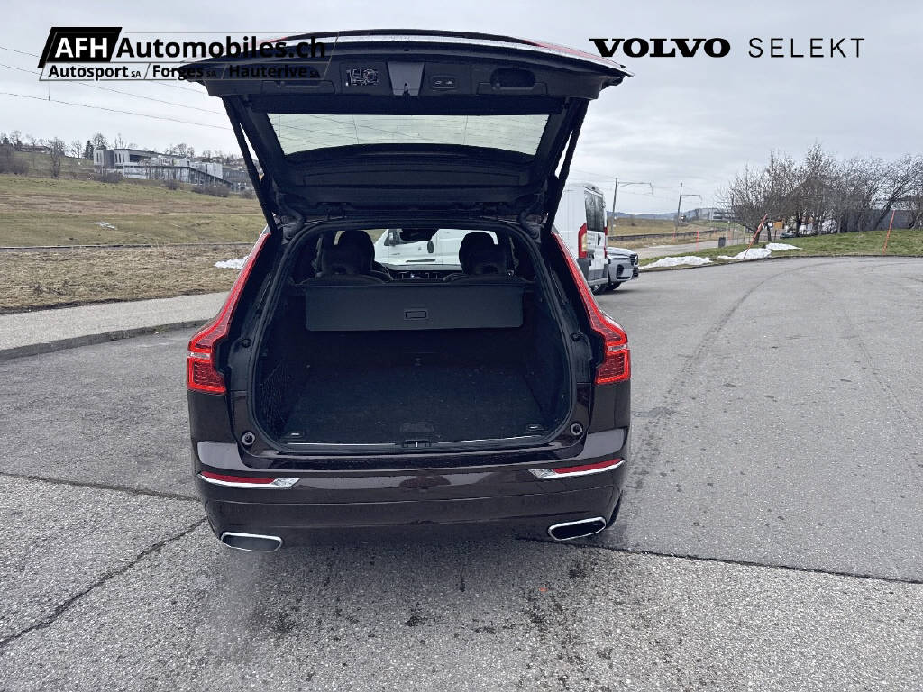 VOLVO XC60 2.0 T8 TE Momentum eAWD-image-9