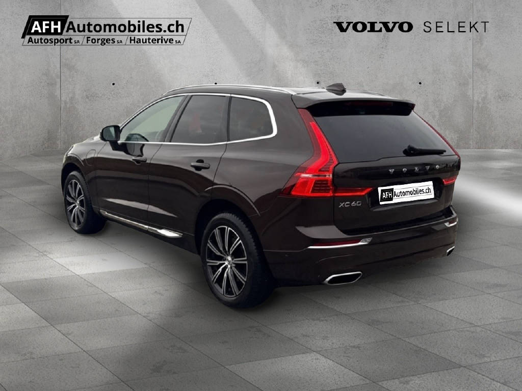 VOLVO XC60 2.0 T8 TE Momentum eAWD-image-2