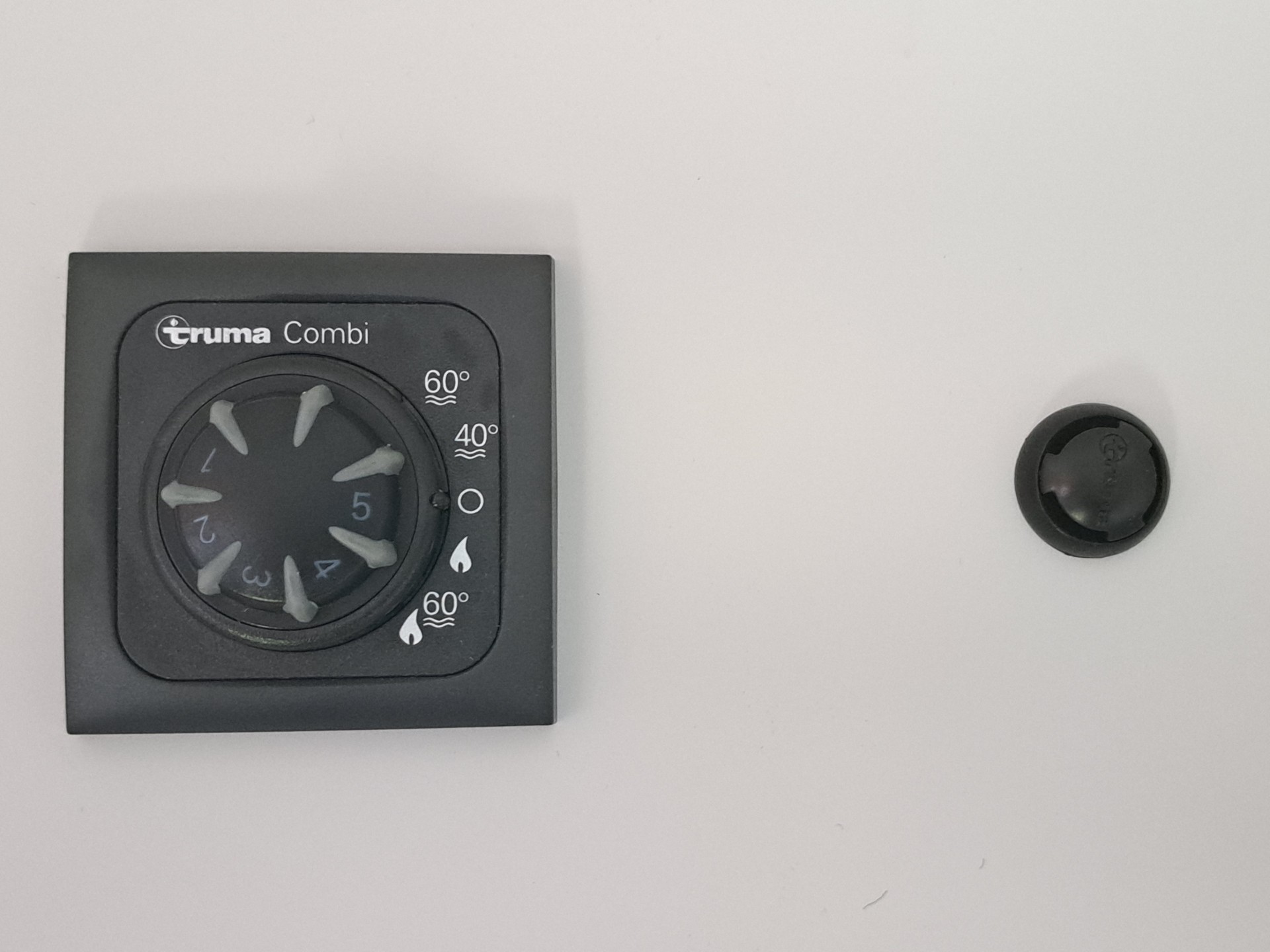BÜRSTNER Averso 560 TK B66-image-11