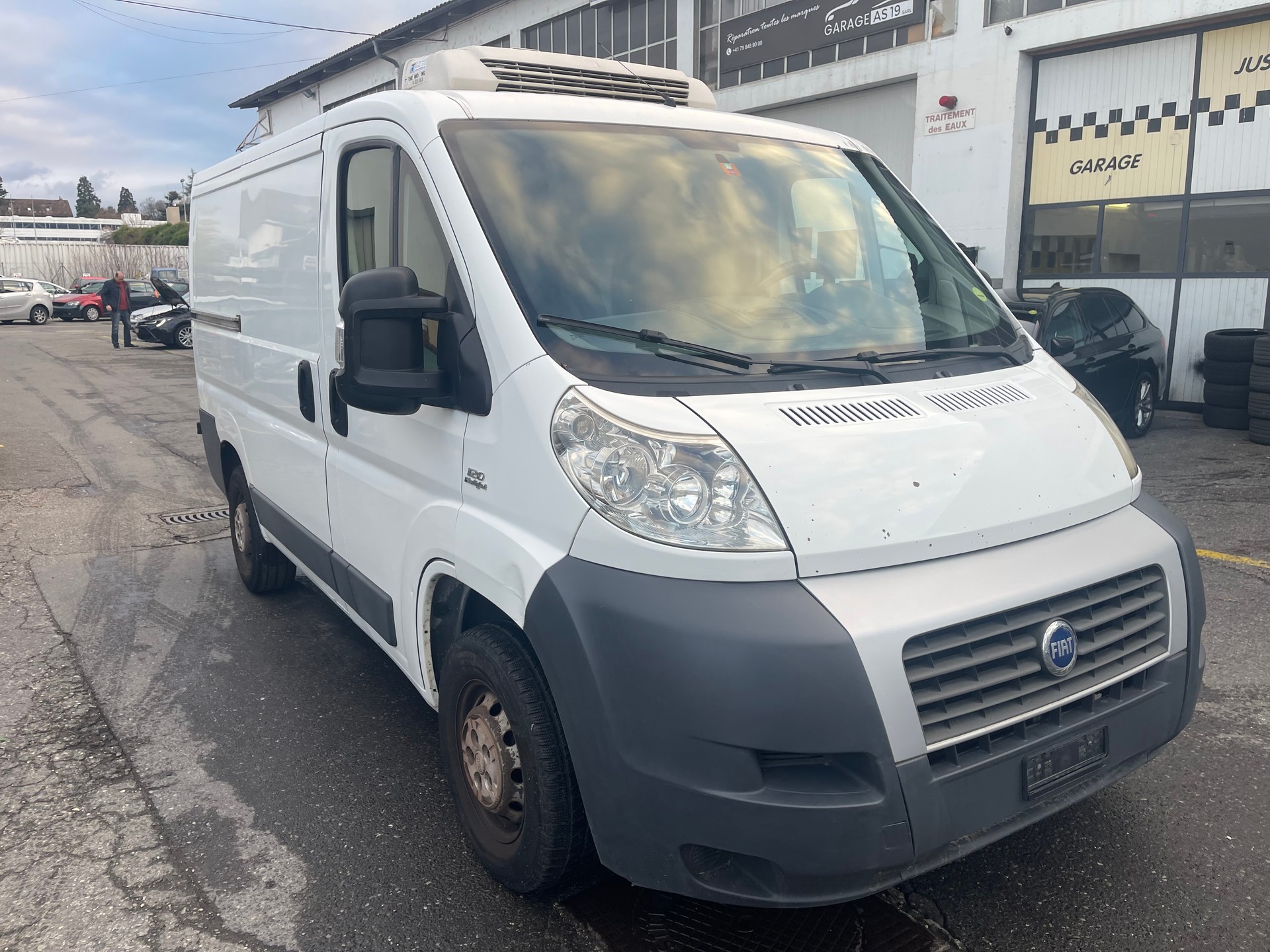 FIAT Ducato 15 2.3 JTD-image-2