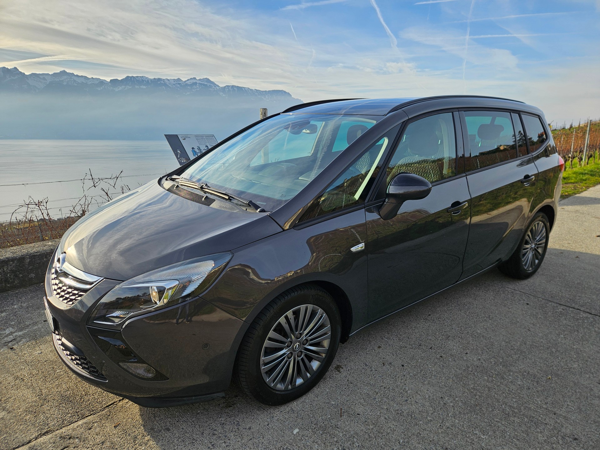 OPEL Zafira Tourer 1.4i 16V Active Edition