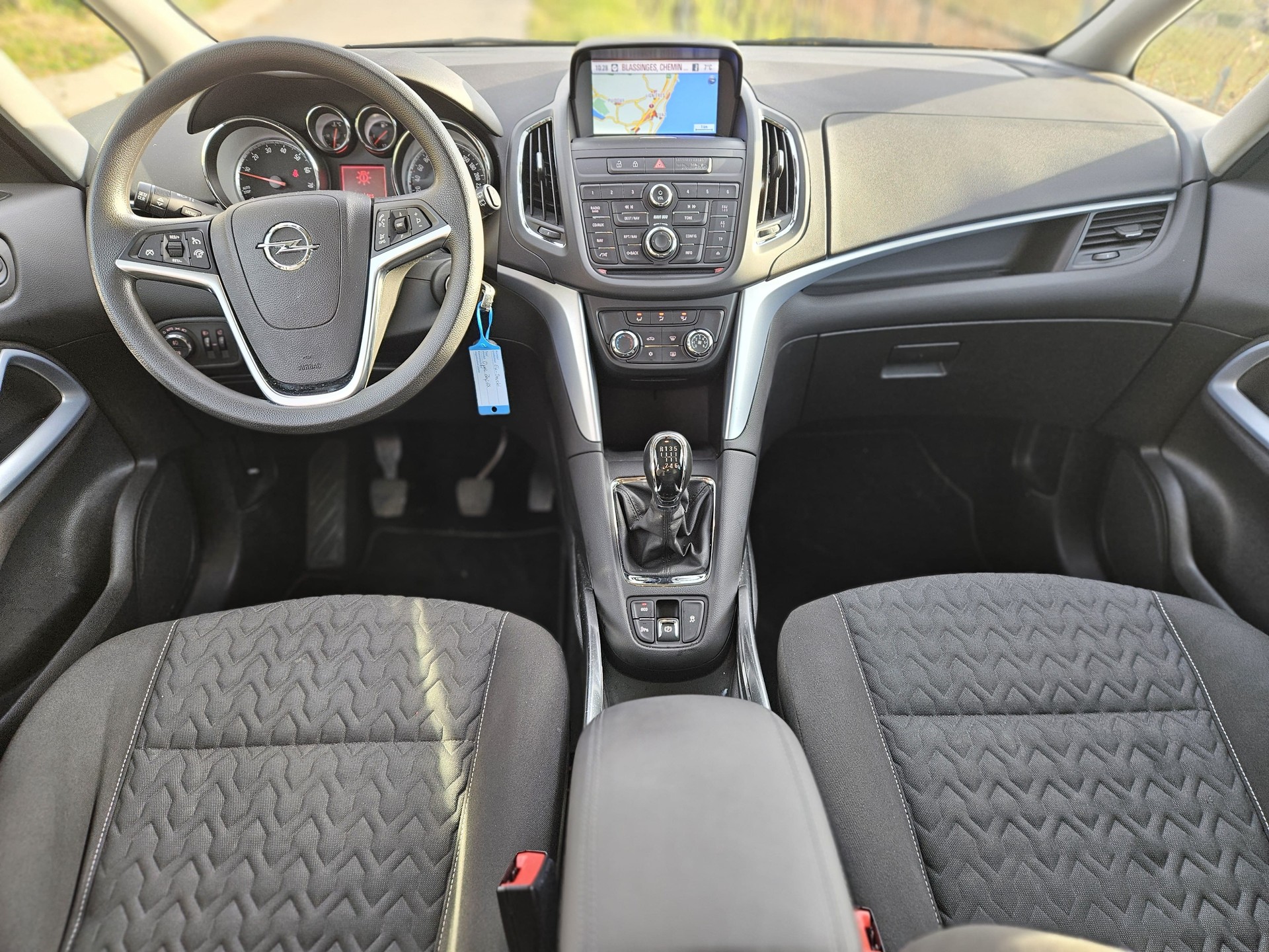 OPEL Zafira Tourer 1.4i 16V Active Edition-image-10