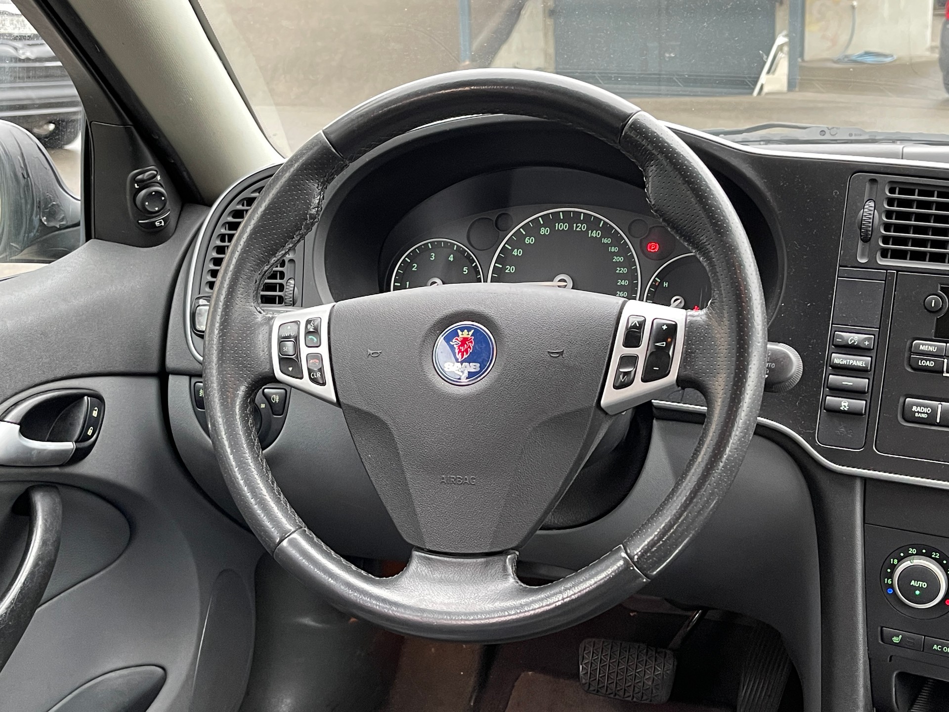 SAAB 9-3 2.0 (1.8t) Linear-image-8