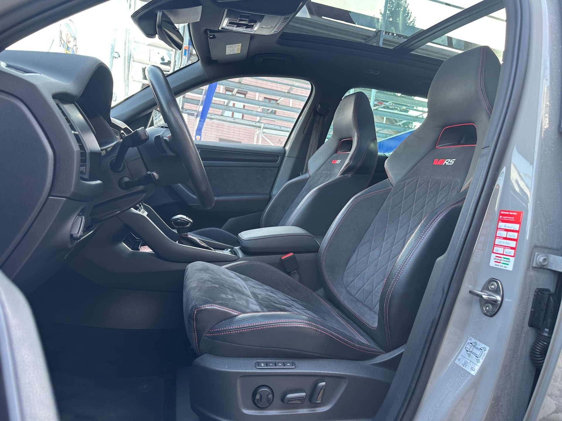 SKODA Kodiaq 2.0 Bi-TDI SCR RS 4x4 DSG-image-5