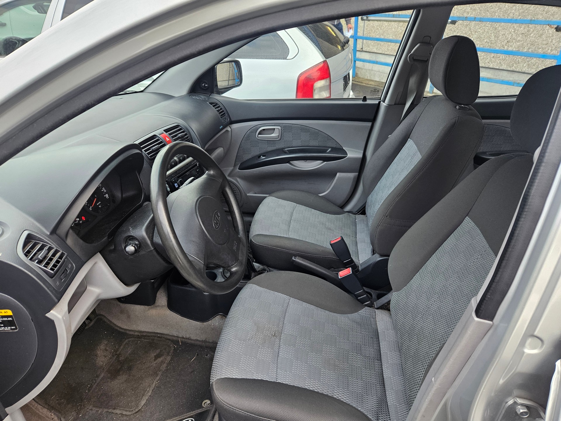 KIA Picanto 1.1 EX-image-3