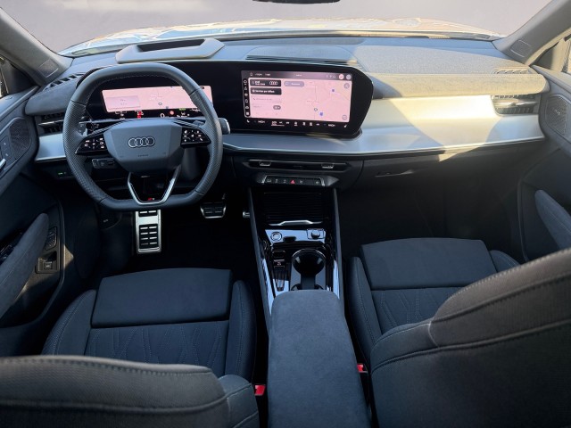 AUDI Q3 Sportback 110 kW TFSI S tronic-image-11