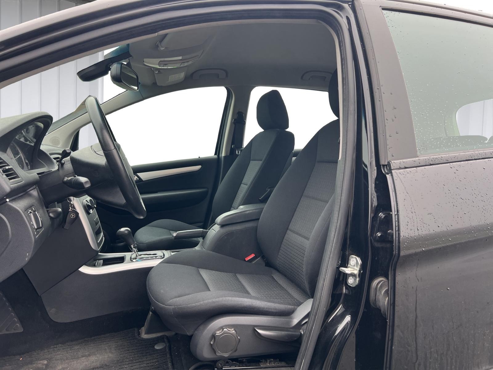 MERCEDES-BENZ B 150-image-7