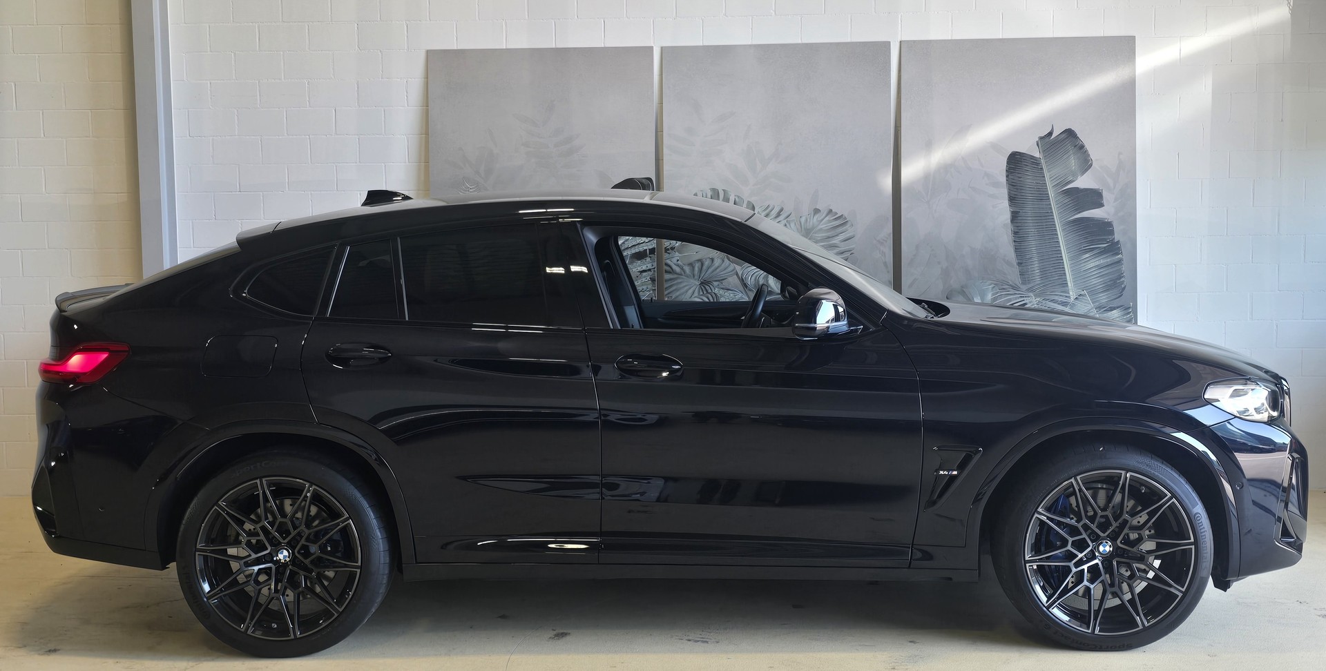 BMW X4M xDrive M Competition Steptronic-showroom-element-2