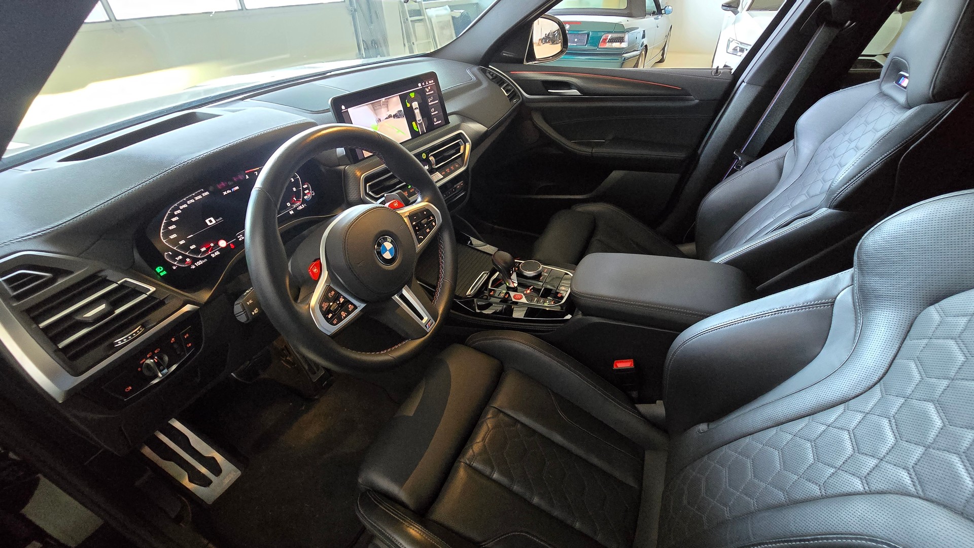 BMW X4M xDrive M Competition Steptronic-image-10