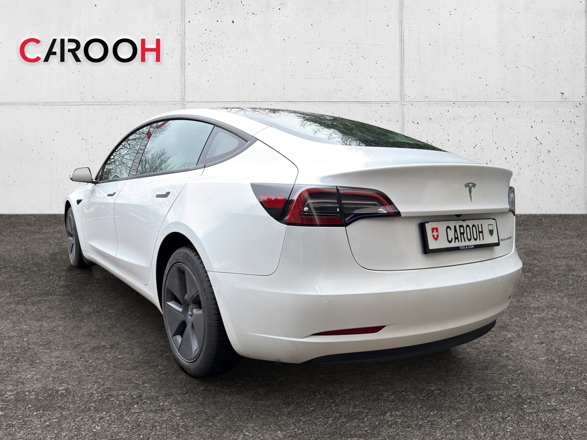 TESLA Model 3 Long Range Dual Motor AWD-image-4