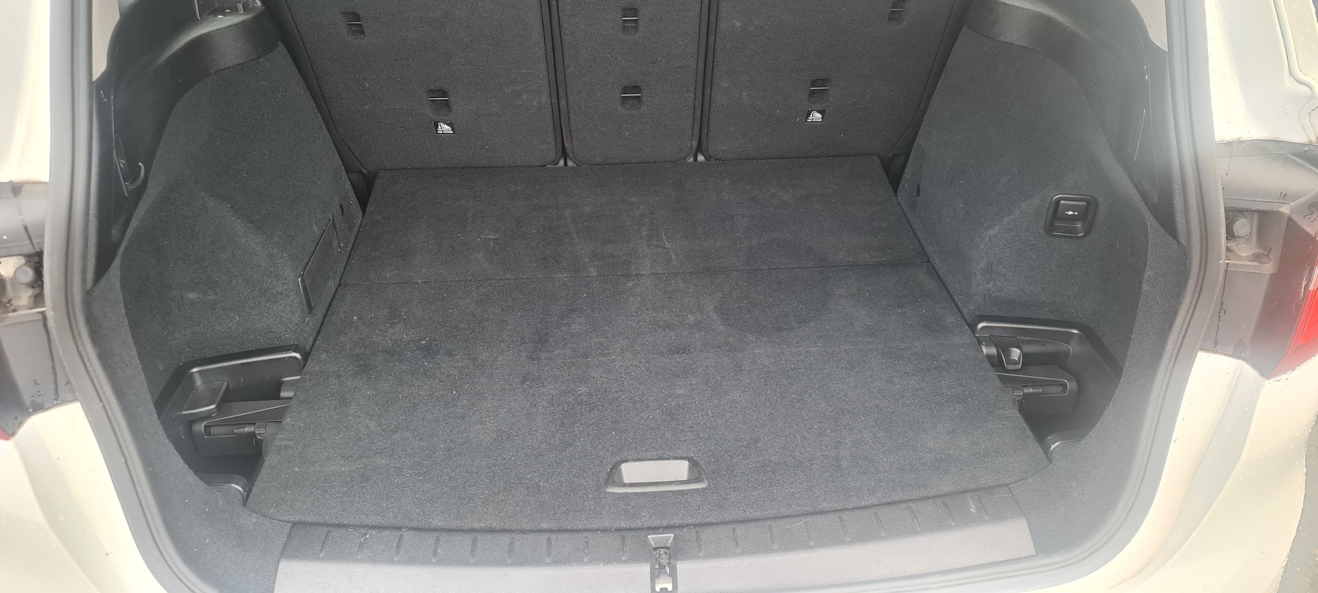BMW 216d Gran Tourer DKG Fleet Edition-image-11