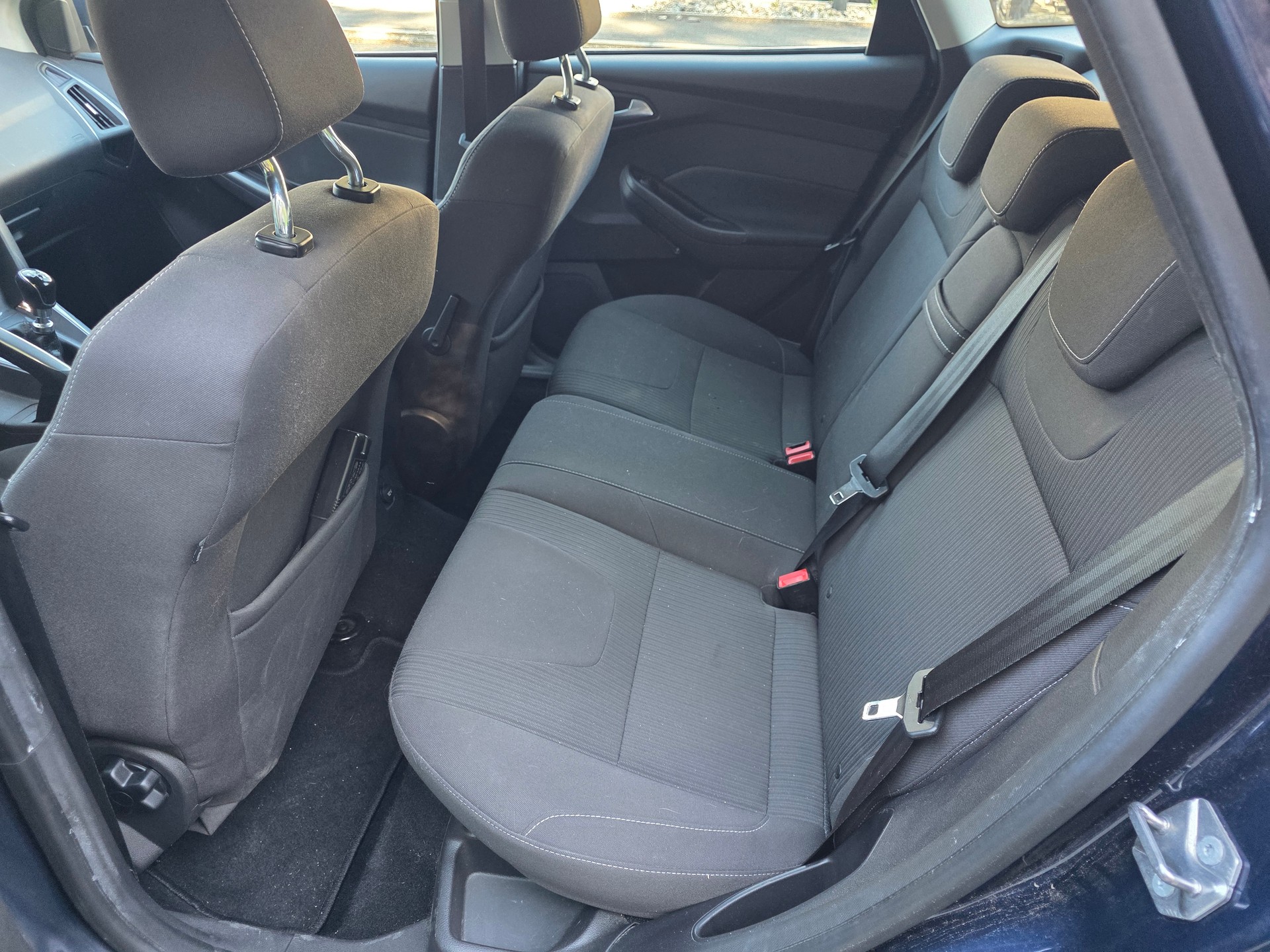 FORD Focus 1.6 SCTi Titanium-image-8