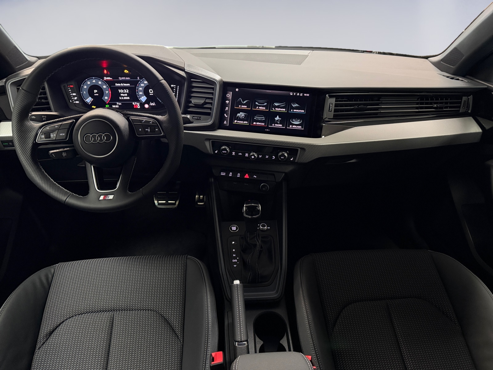 AUDI A1 Sportback 30 TFSI Attraction S-tronic-image-8