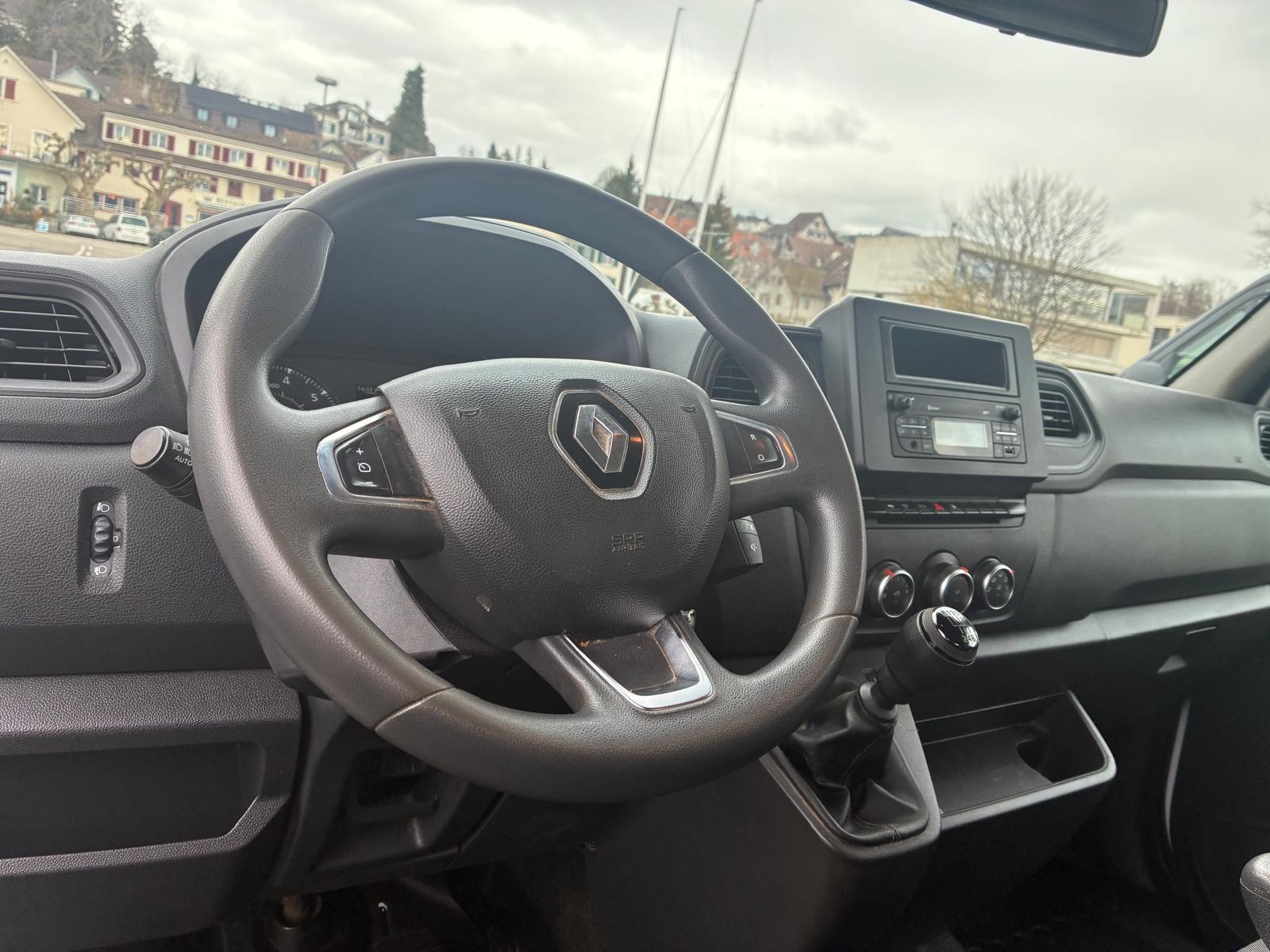 RENAULT Master P35 2.3 Blue dCi 165 L3H1-image-3