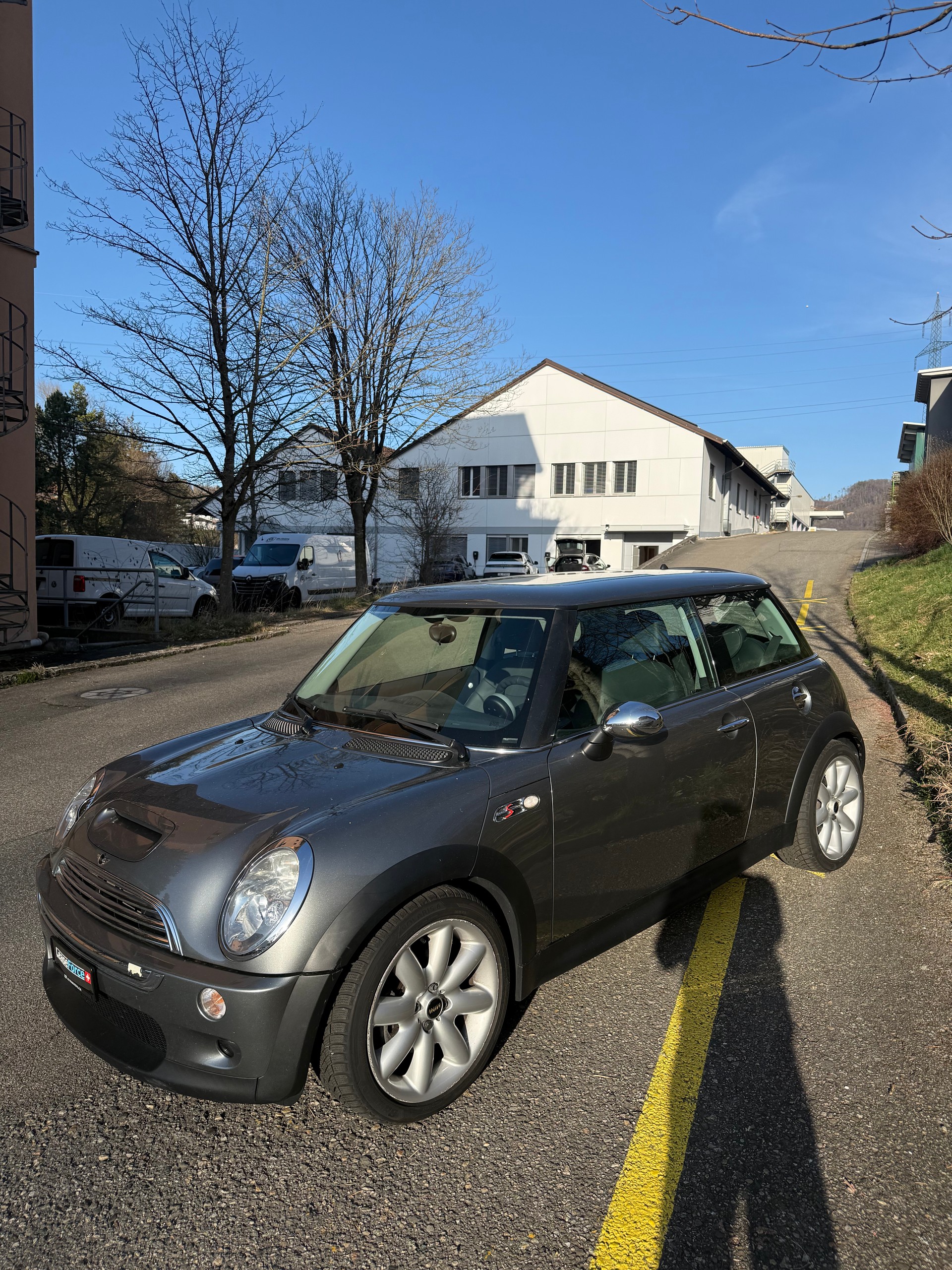 MINI Mini Cooper S-image-1