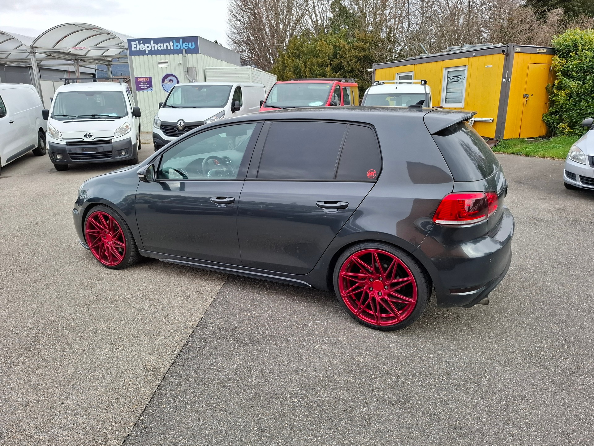 VW Golf 2.0 TSI GTI-image-4