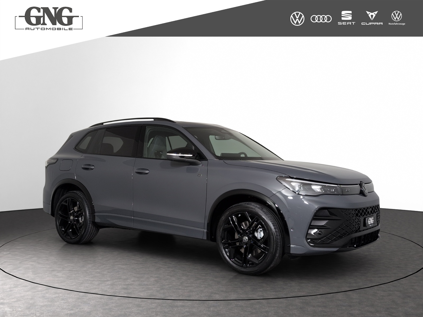 VW Tiguan 2.0 TSI DSG R-Line 4Motion-image-3