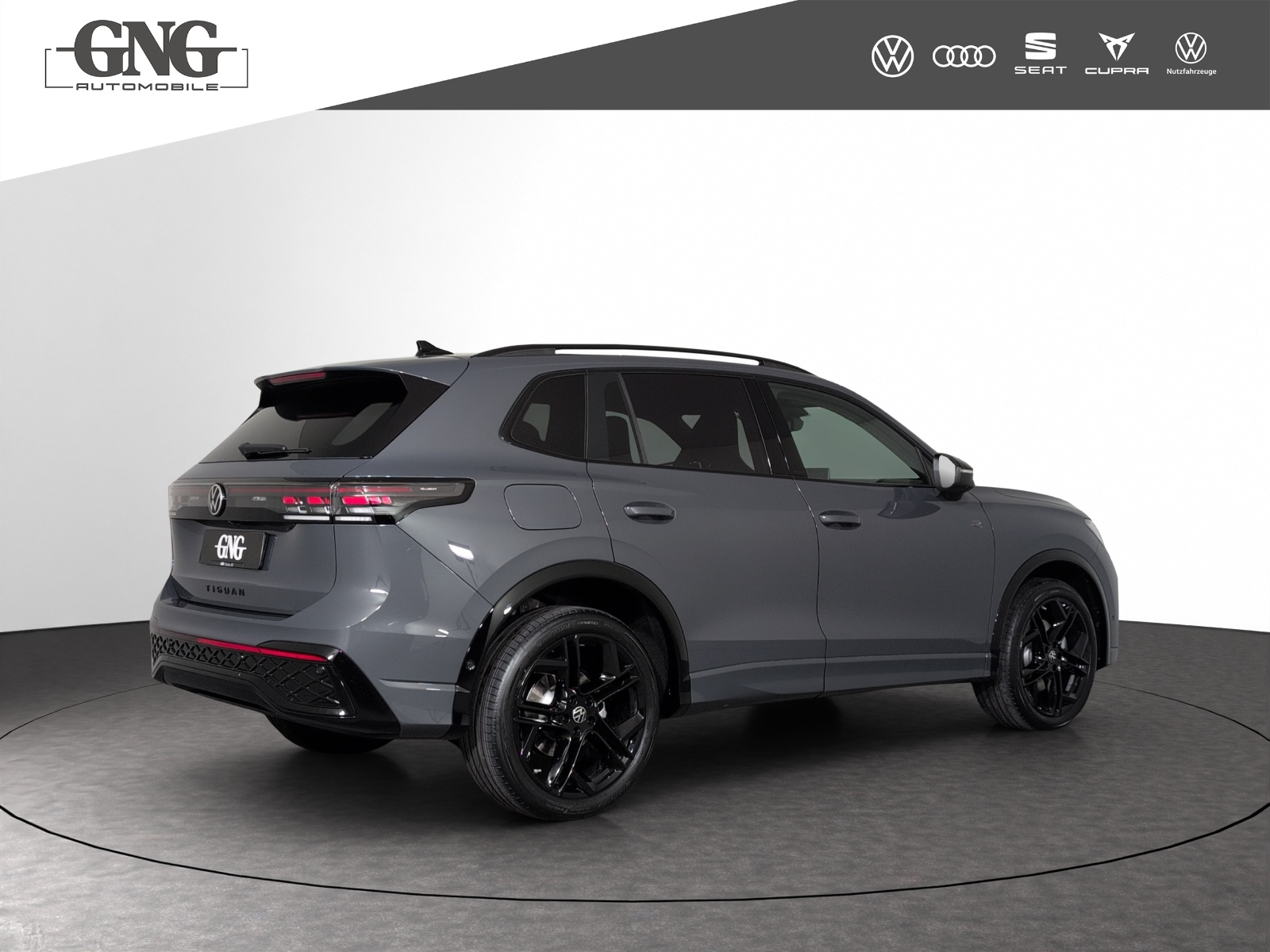 VW Tiguan 2.0 TSI DSG R-Line 4Motion-image-2