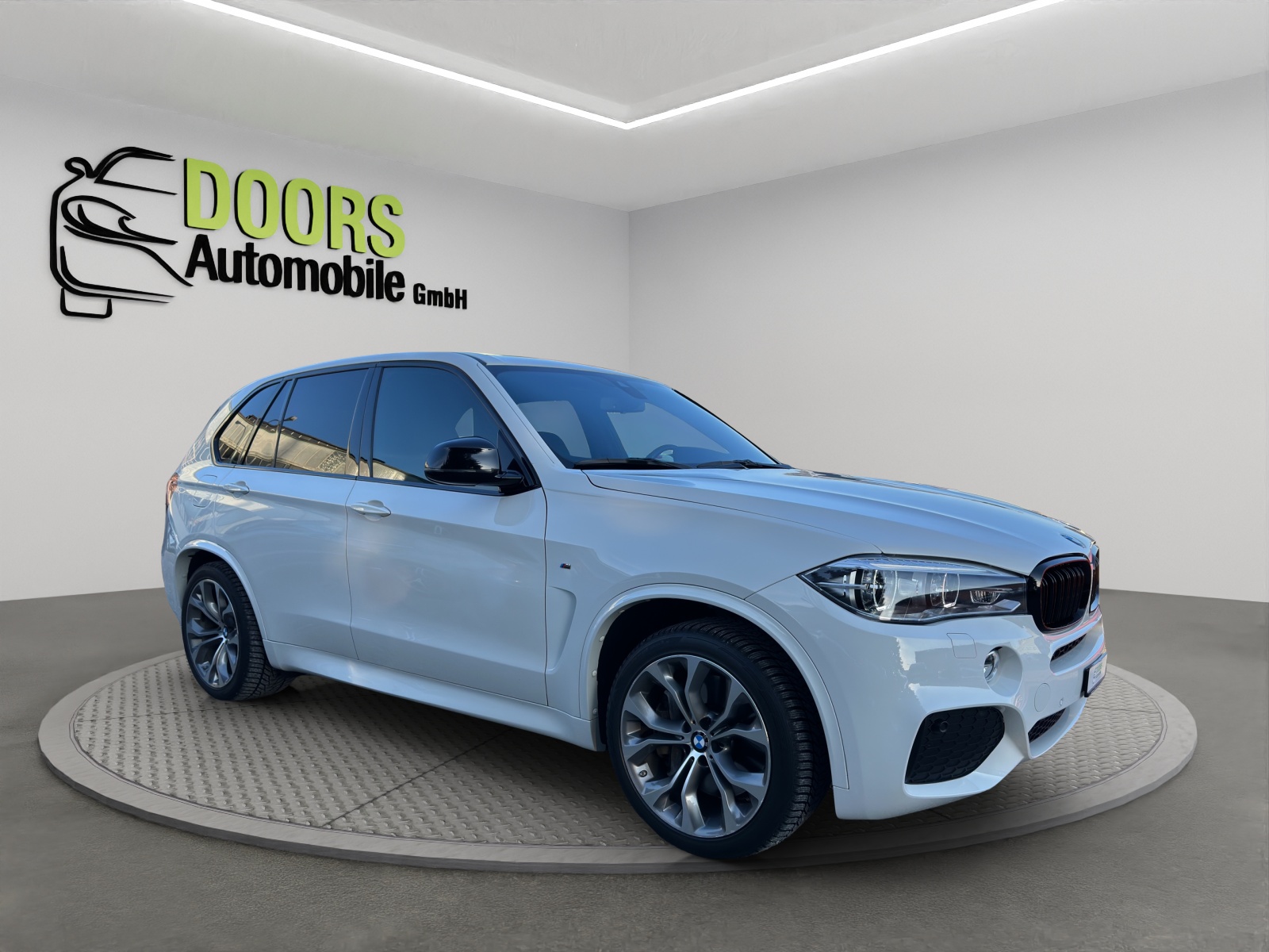 BMW X5 xDrive M50d Steptronic-image-0