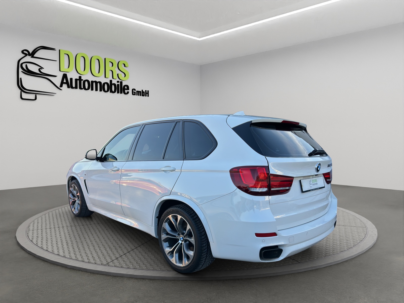 BMW X5 xDrive M50d Steptronic-image-7