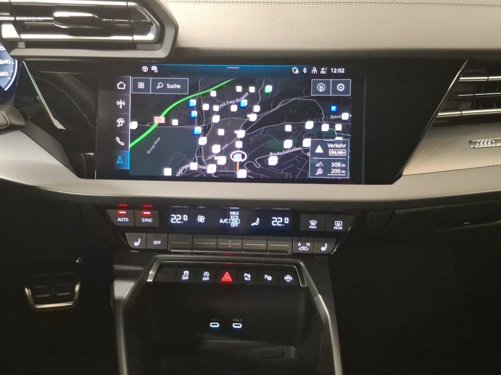 AUDI A3 Sportback TFSI 110 kW S line Attraction S tronic-image-10