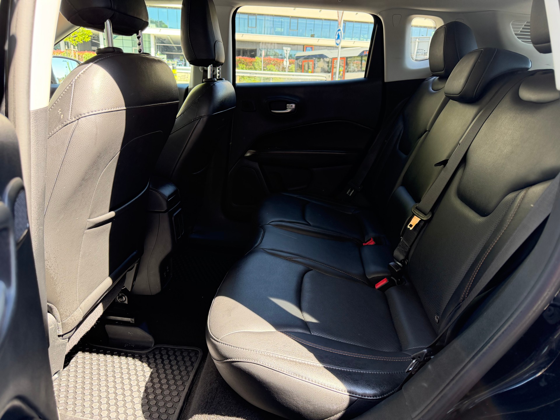JEEP Compass 1.4 Turbo Limited AWD 9ATX-image-6