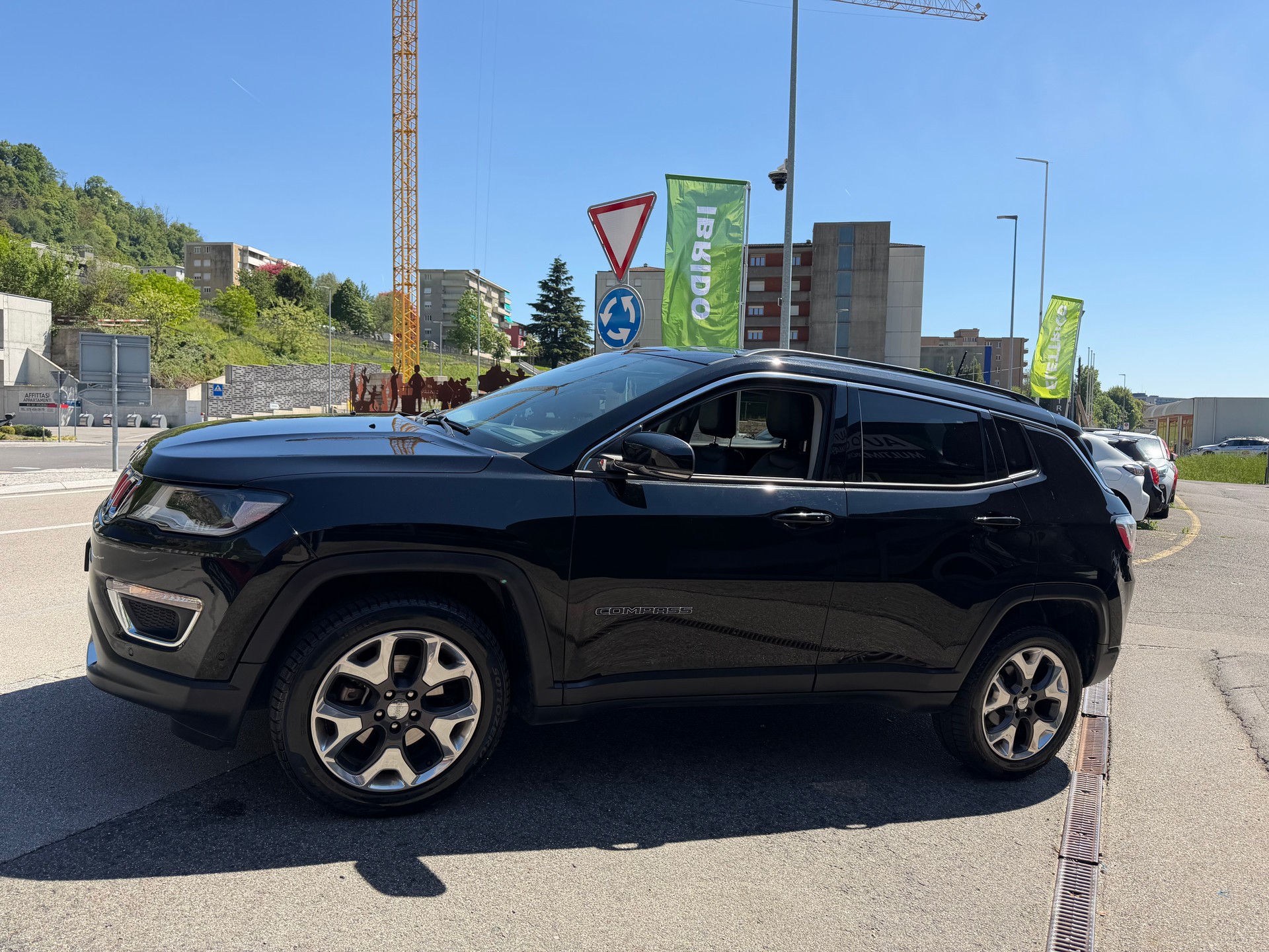 JEEP Compass 1.4 Turbo Limited AWD 9ATX-image-2