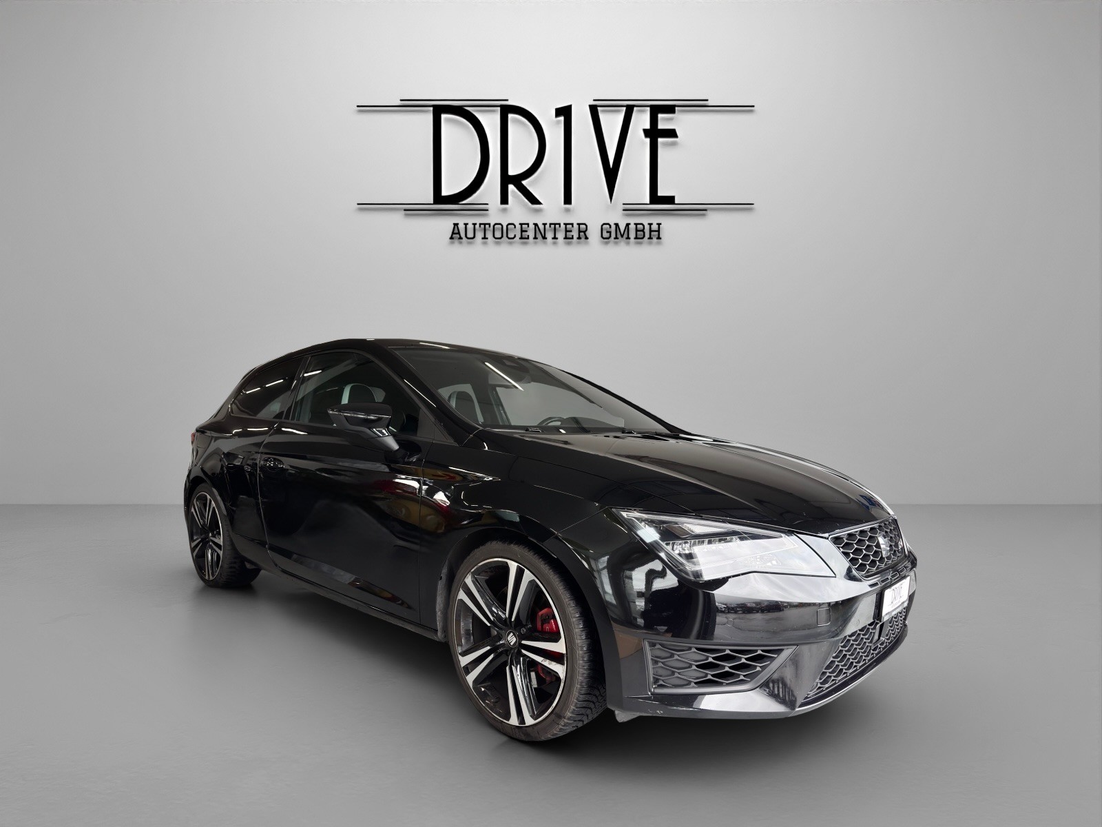 SEAT Leon SC 2.0 TSI Cupra 280 DSG-image-2
