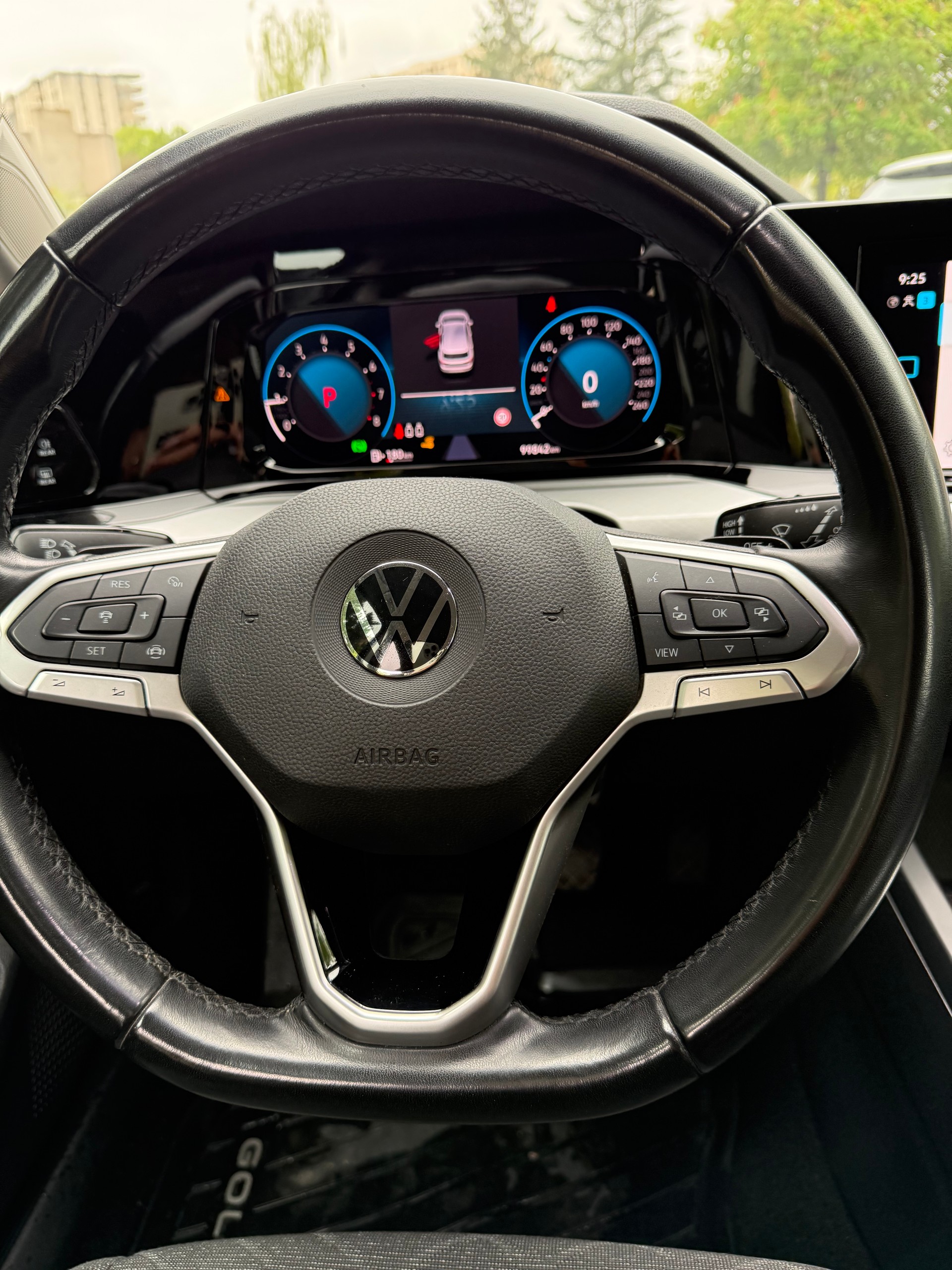 VW Golf 1.0 eTSI mHEV ACTLife DSG-image-10