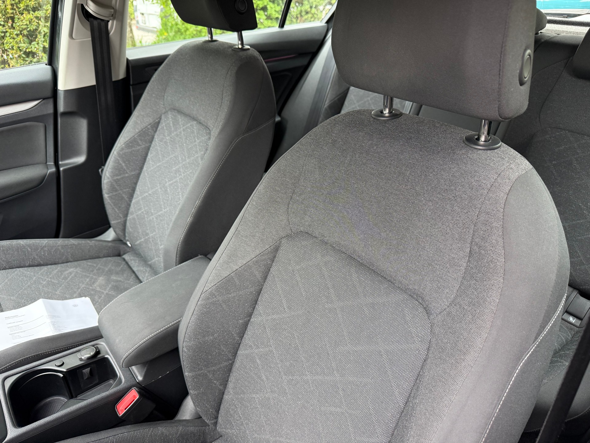 VW Golf 1.0 eTSI mHEV ACTLife DSG-image-12