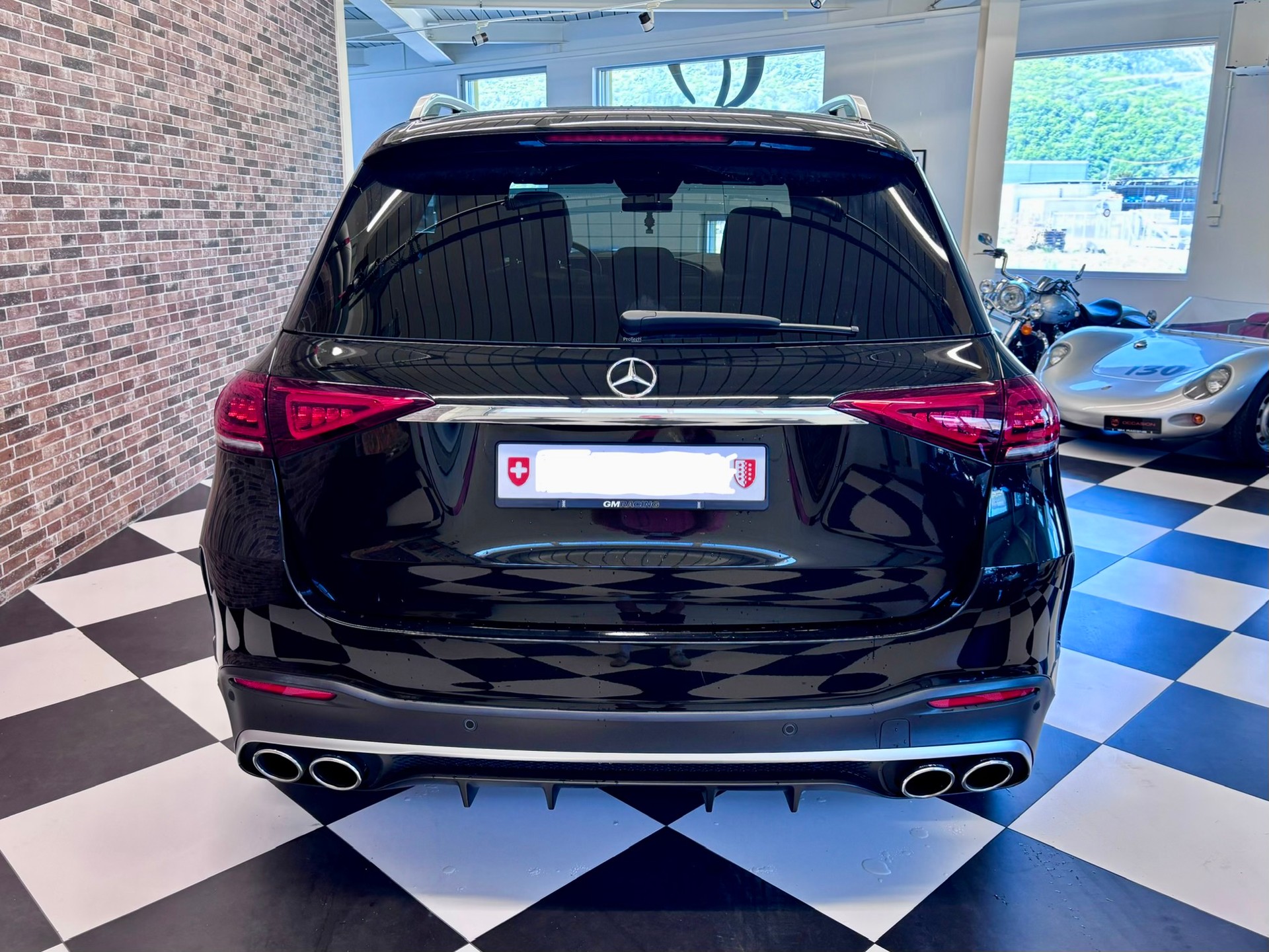 MERCEDES-BENZ GLE 53 AMG 4Matic+ 9G-Speedshift-image-2